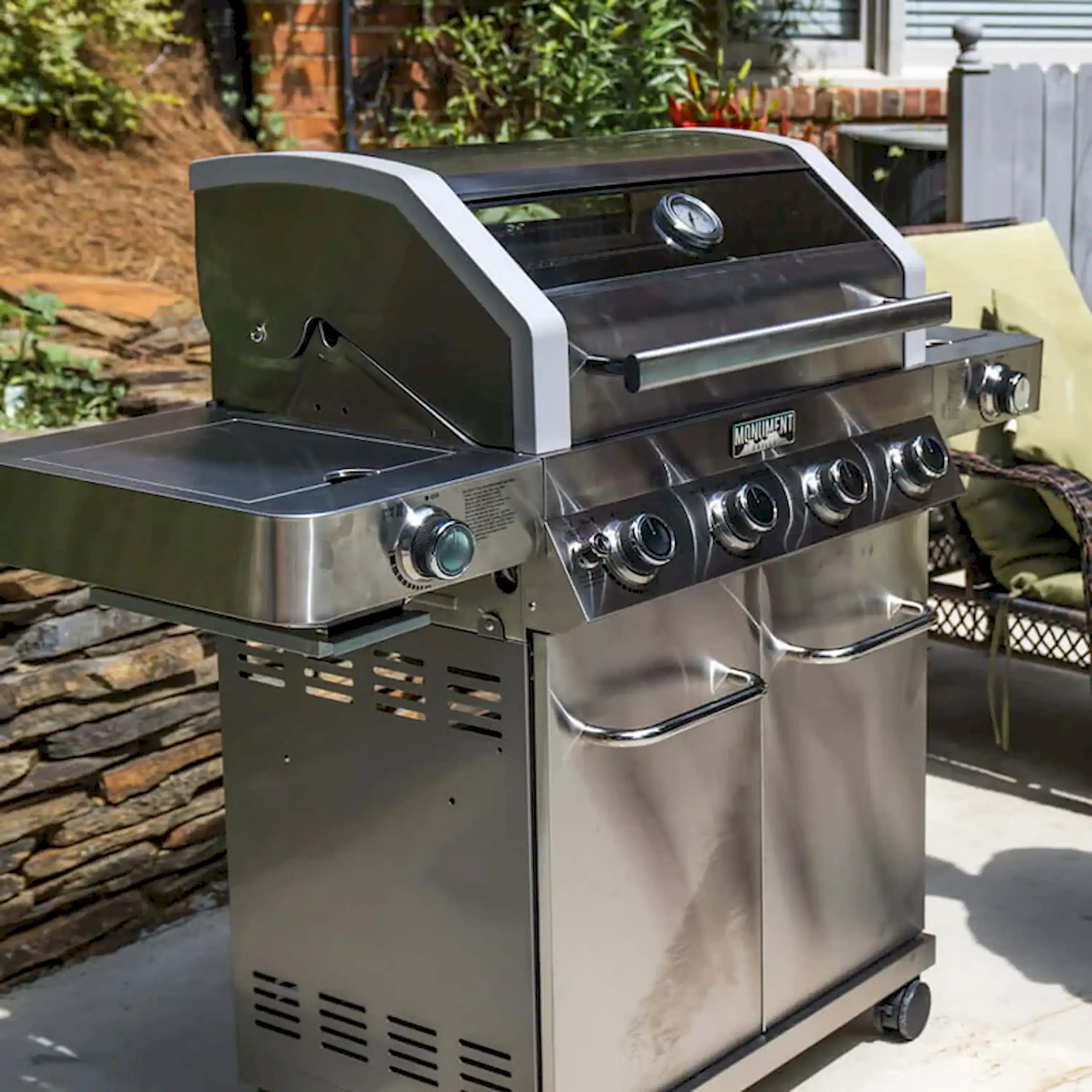 Monument Classic Infrared Propane Gas Grill in Stainless Steel with 4 Burners (35633) - Image 8