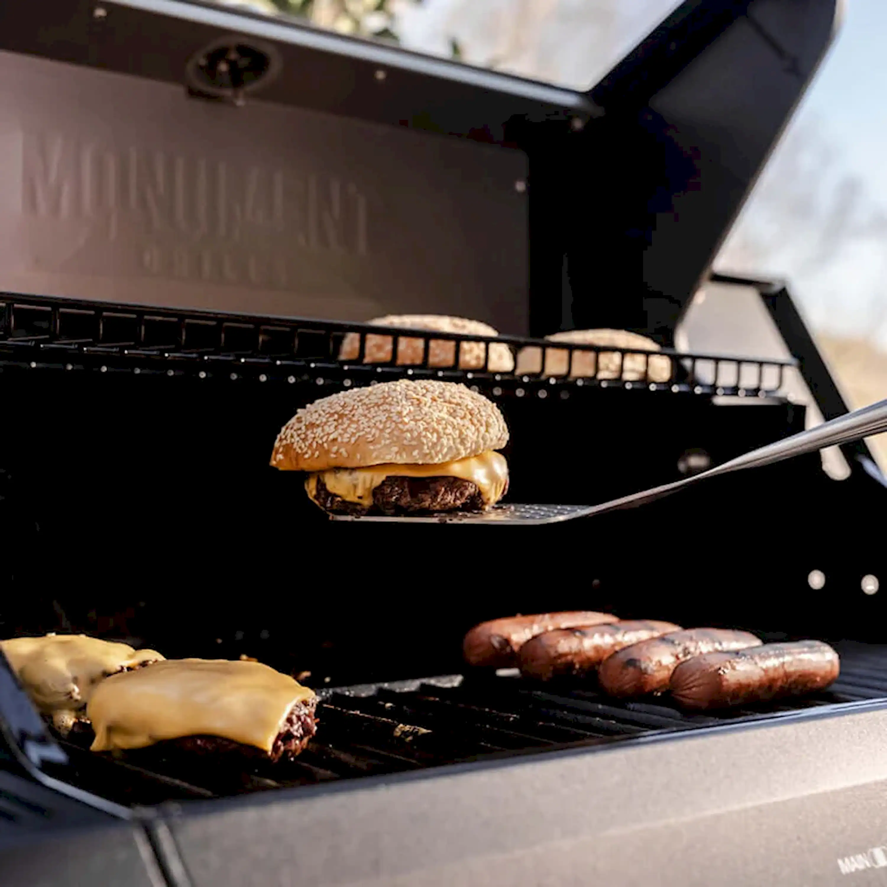 Monument Denali Smart Propane Gas Grill in Black with 4 Burners (D425) - Image 8