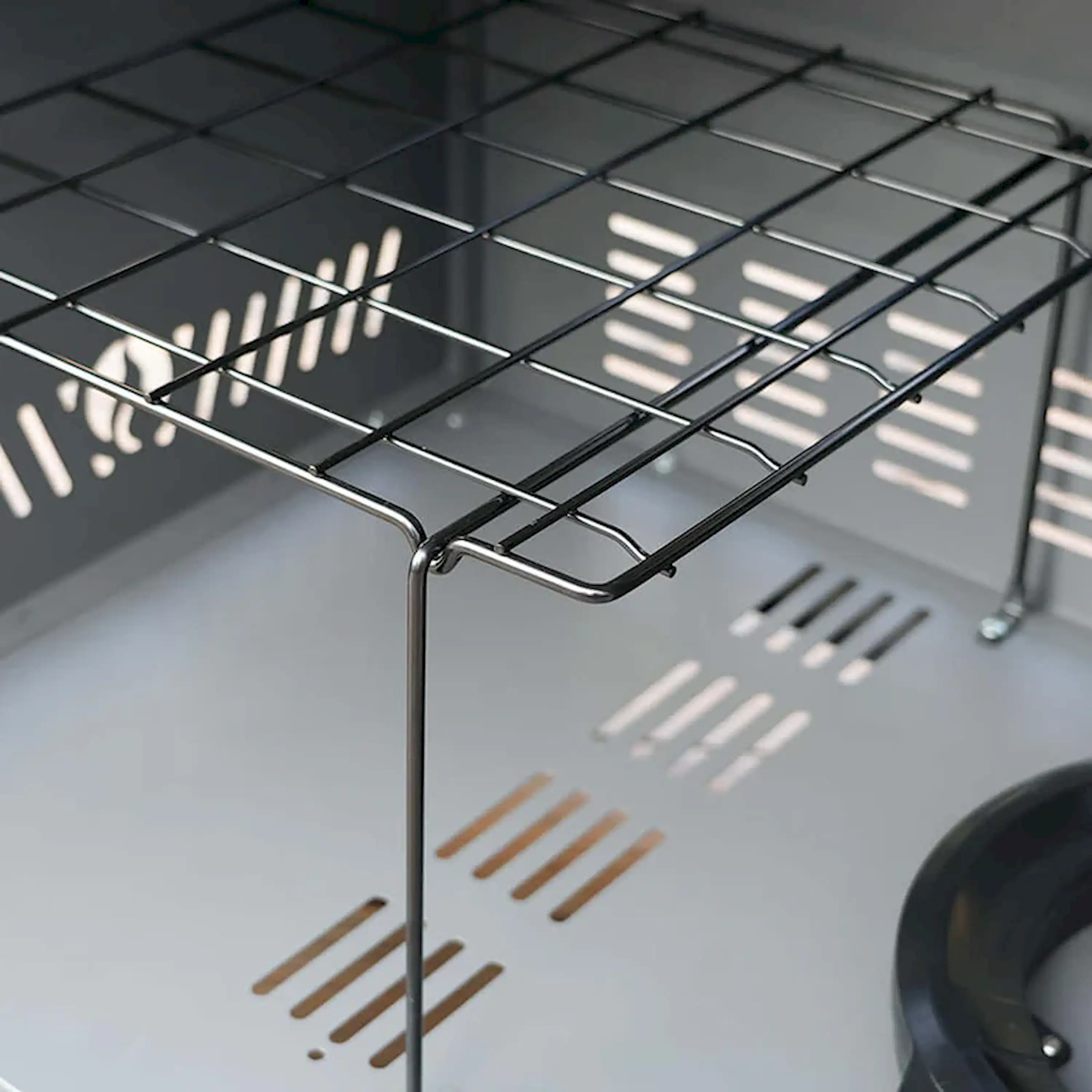 Monument Eminence Gas Grill in Stainless Steel with 6 Burners (E605) - Image 13