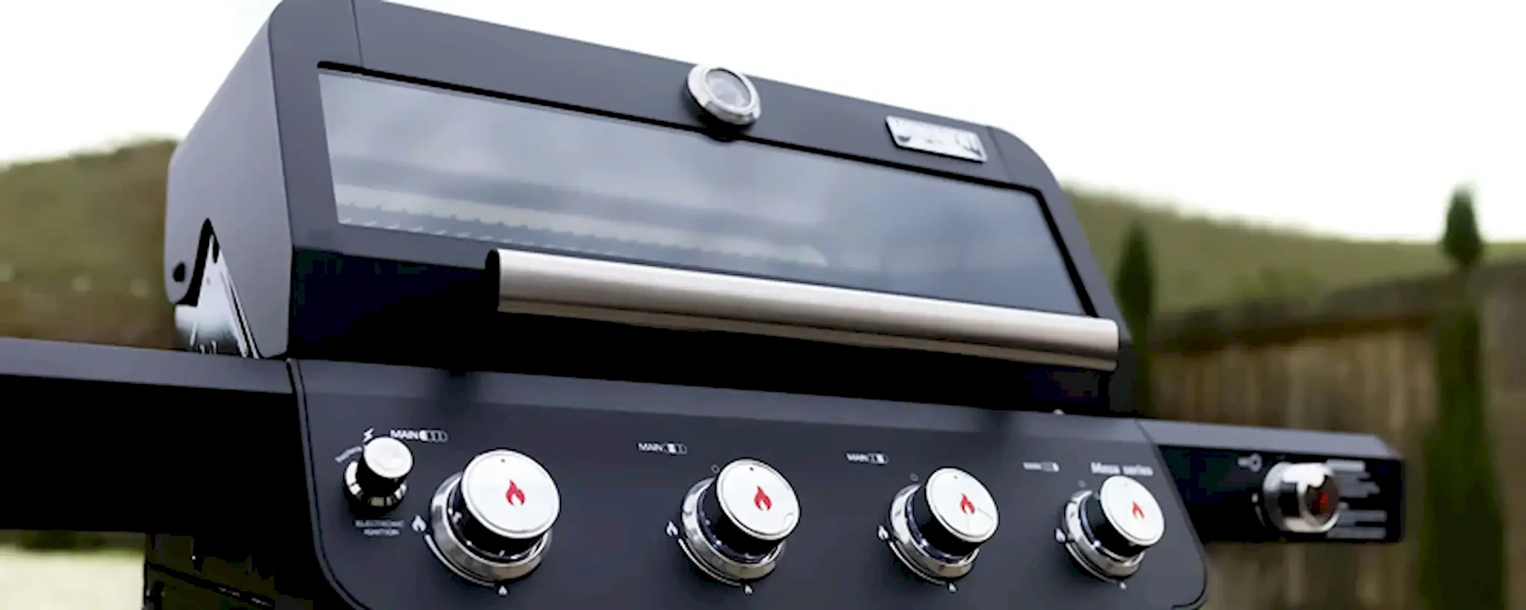 Monument Mesa 4 Burner Black Powder Coated Propane Gas Grill (M425) - Image 6
