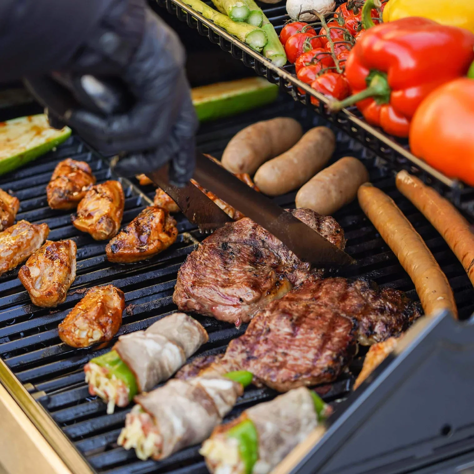 Monument Mesa Propane Gas Grill in Stainless Steel with 4 Burners (M415BZ) - Image 19