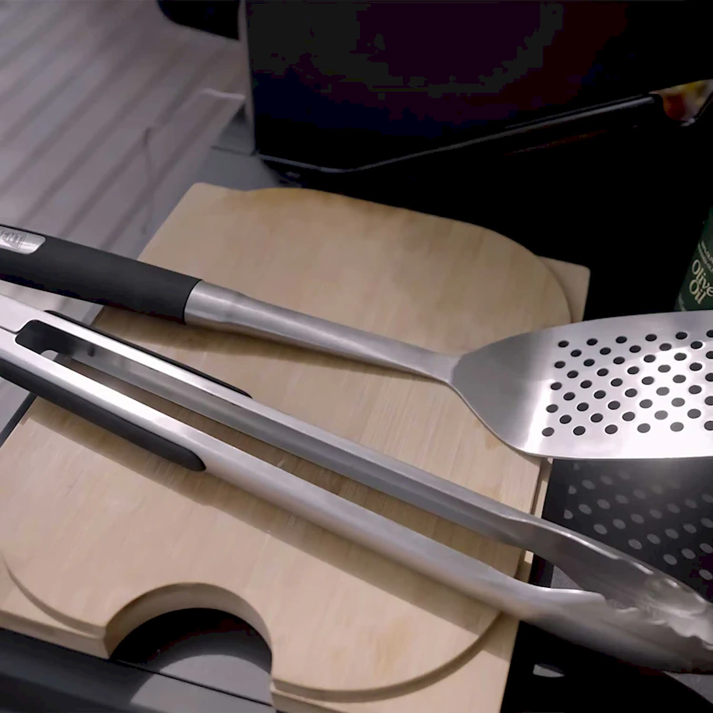 Monument Spatula and Tongs in Stainless Steel (A001) - Image 4