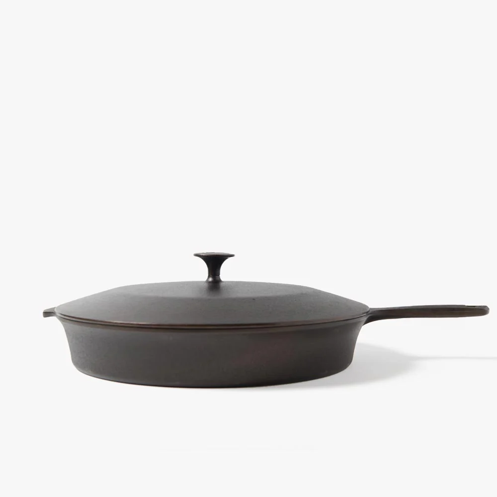 Field Company No.12, 13 ⅜-Inches Skillet & Lid Set - Image 2