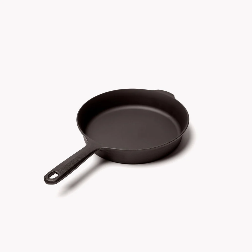 Field Company No.6, 8 ⅜-Inches Cast Iron Skillet - Image 6