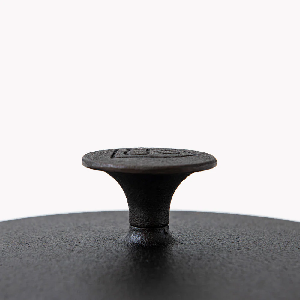 Field Company No.8, 10 ¼-Inches Cast Iron Skillet Lid - Image 5