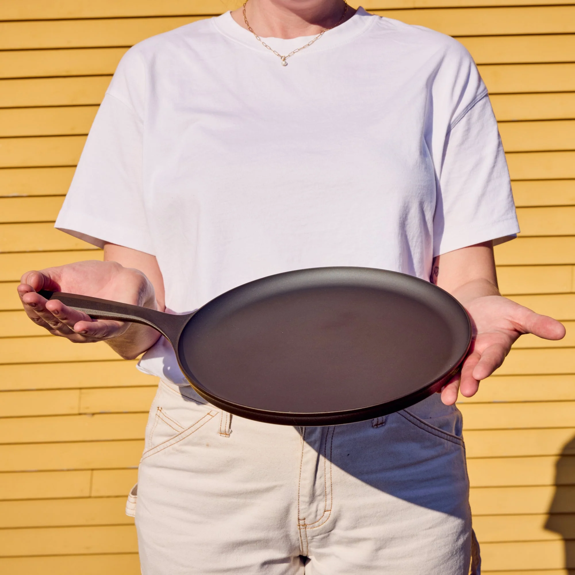 Field Company No.9, 10 ½-Inches Round Cast Iron Griddle - Image 3