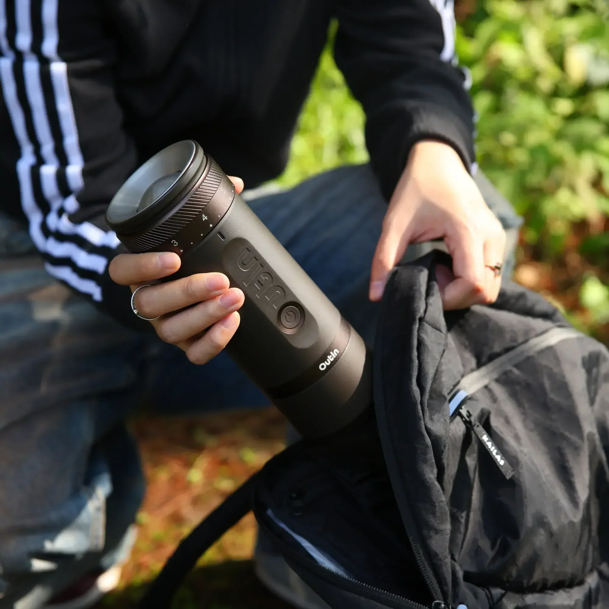 OutIn Fino Portable Electric Coffee Grinder with 28 Precise Grind Setting and Fast‑Charge Battery - Image 6