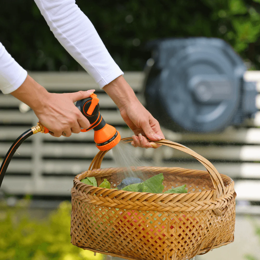 Giraffe Tools Retractable Garden Hose Reel-5/8 in-115ft with 9-mode (AW5058US) - Image 9