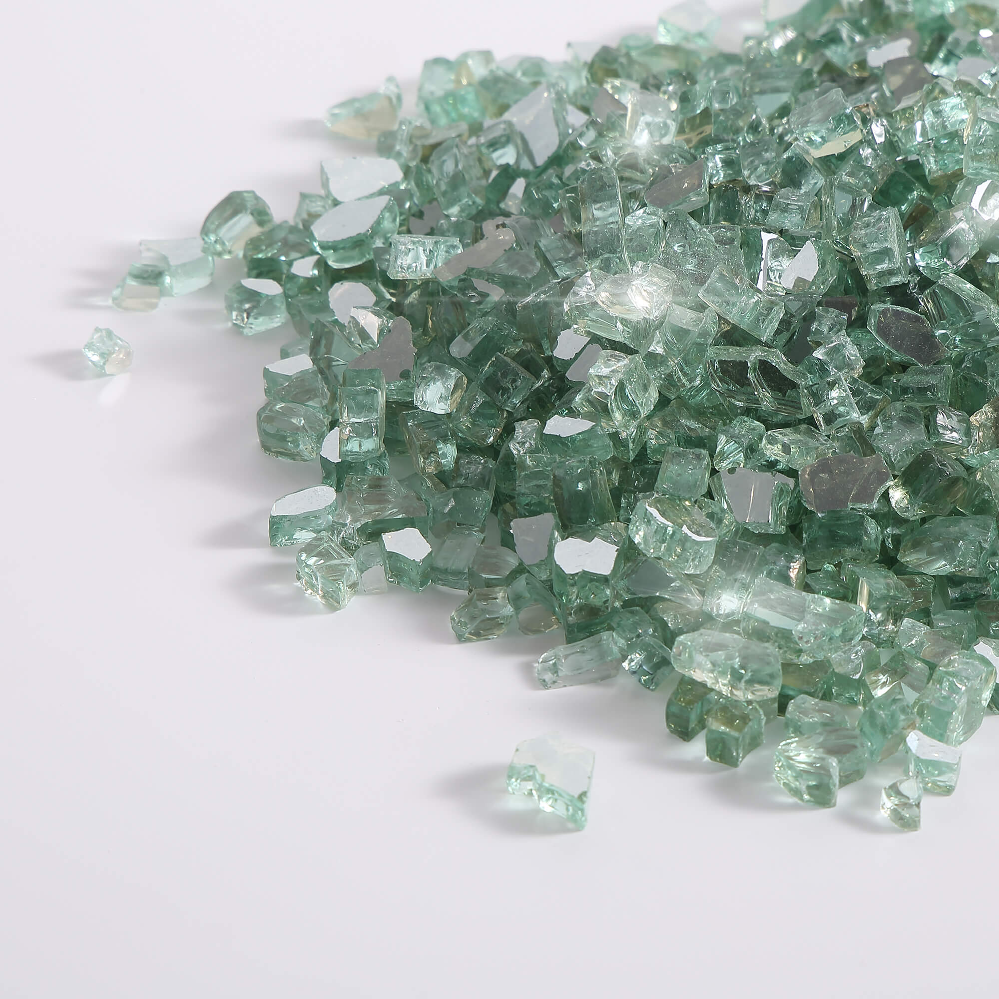 Empava Tempered Fire Glass in Radiant Jade Green (EMPV-4FG81) - Image 3