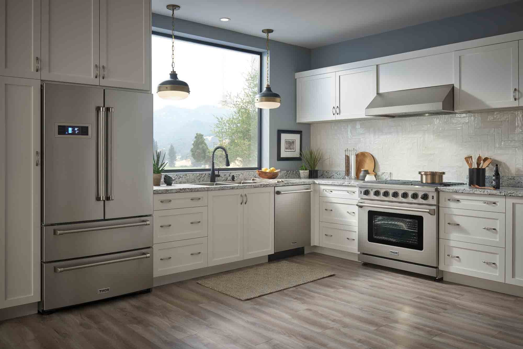 Thor Kitchen 36-Inch Propane Gas Range with 6.0 Cu. Ft. Oven in Stainless Steel (LRG3601ULP) - Image 4