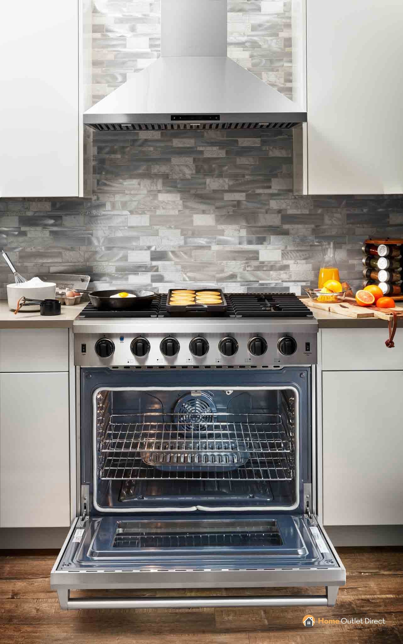 Thor Kitchen 36-Inch Propane Gas Range with 6.0 Cu. Ft. Oven in Stainless Steel (LRG3601ULP) - Image 7
