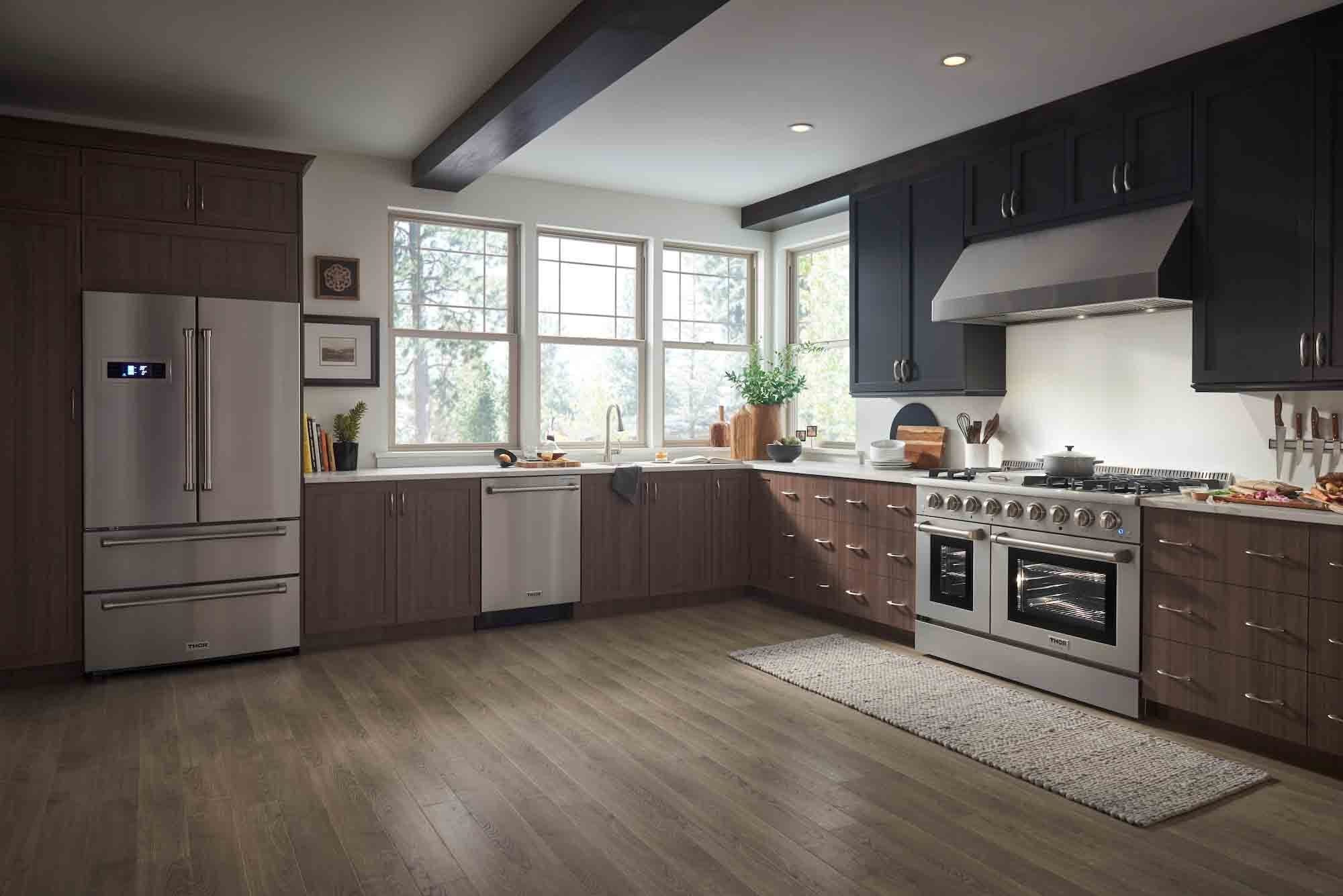 Thor Kitchen 48-Inch Propane Gas Range with 6.7 cu. ft. Double Oven in Stainless Steel (HRG4808ULP) - Image 3