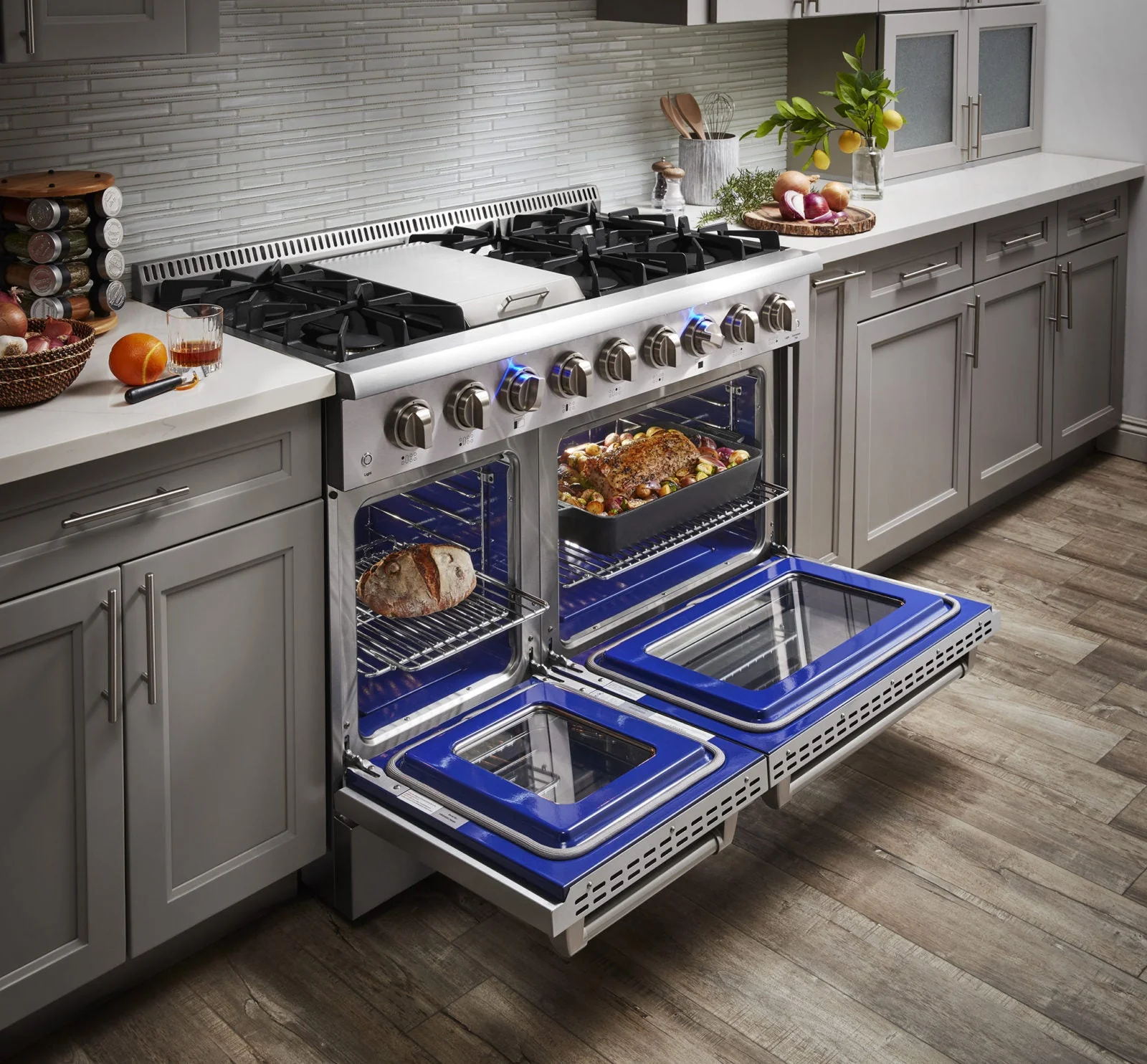 Thor Kitchen 48-Inch Propane Gas Range with 6.7 cu. ft. Double Oven in Stainless Steel (HRG4808ULP) - Image 7