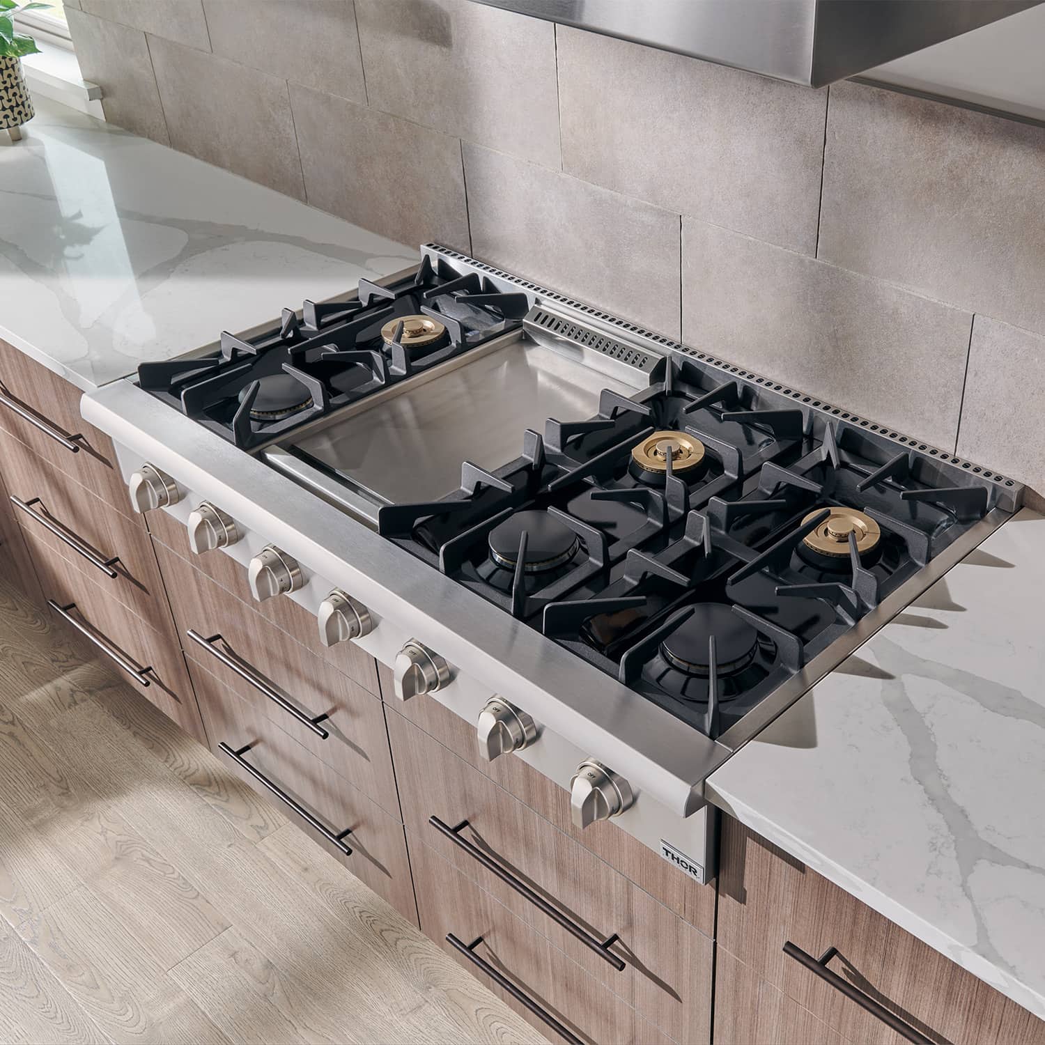 Thor Kitchen 48-Inch Propane Gas Cooktop in Stainless Steel with 6 Burners Including Power Burners and Griddle (HRT4806ULP) - Image 3