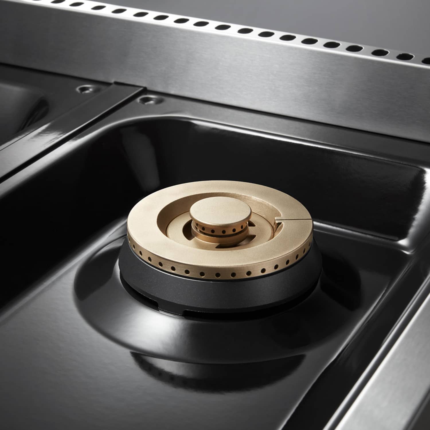 Thor Kitchen 48-Inch Propane Gas Cooktop in Stainless Steel with 6 Burners Including Power Burners and Griddle (HRT4806ULP) - Image 9