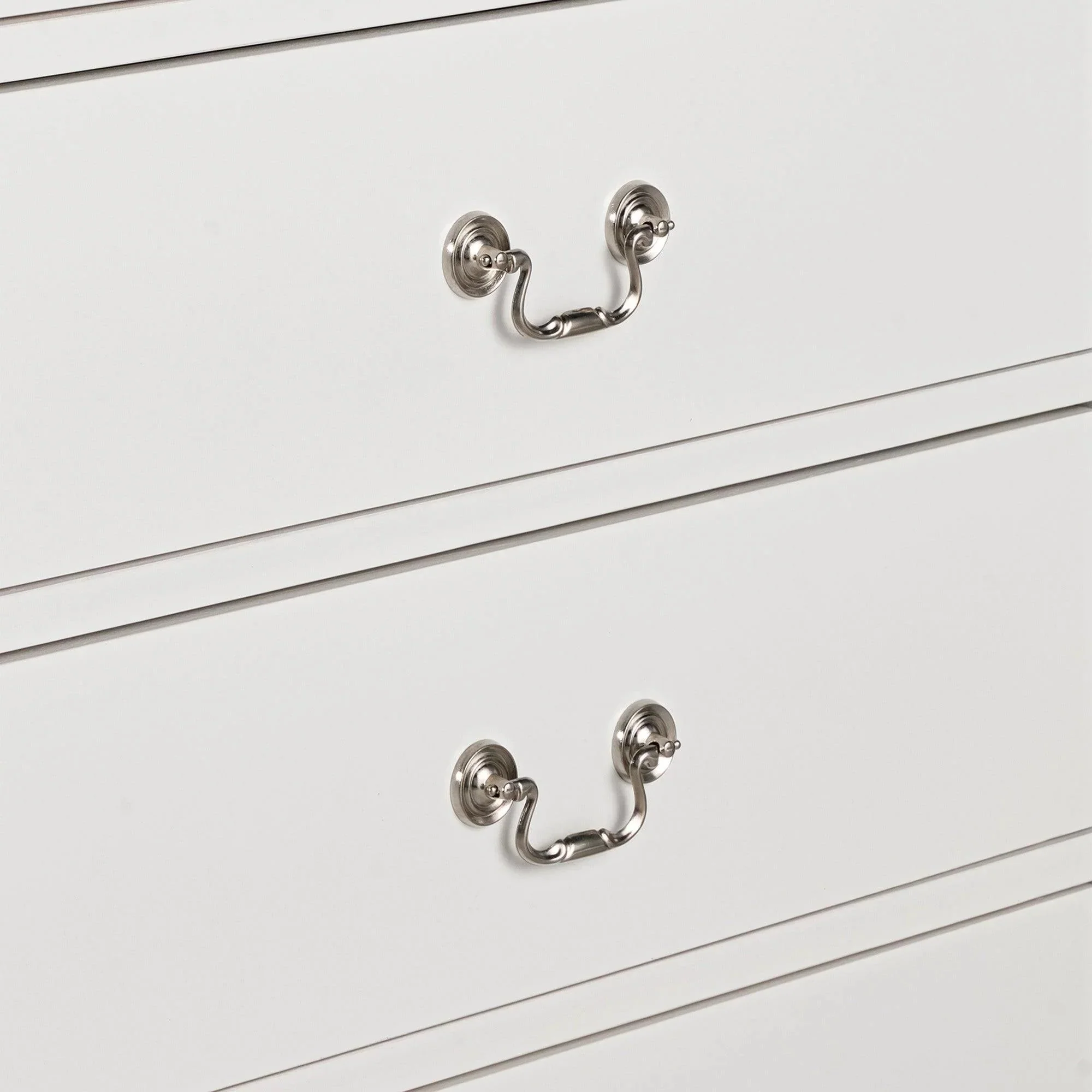 Parrot Uncle Transitional 5-Drawer 31.5-Inch Wide Chest of Drawers with Bracket Feet - Image 37