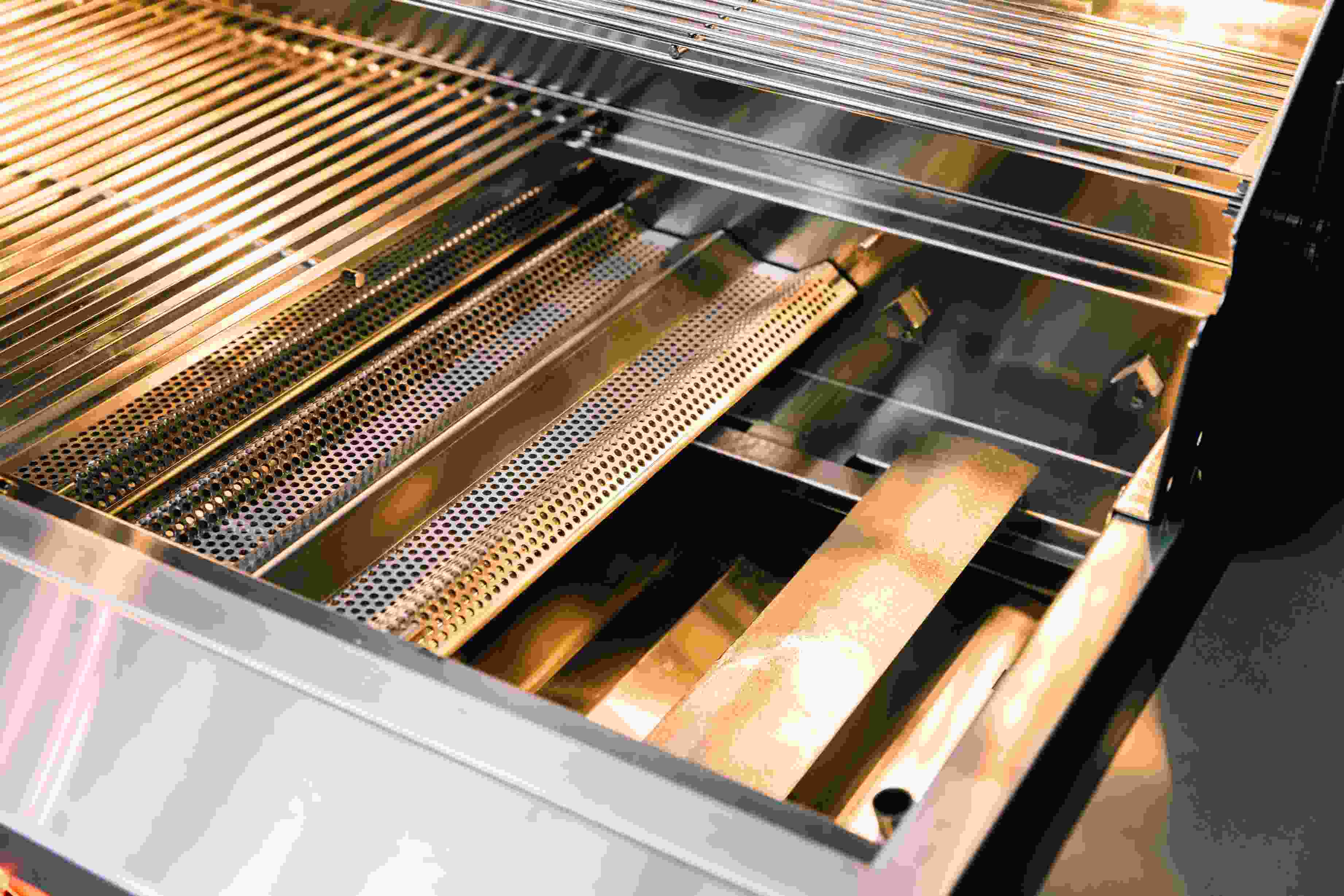 TrueFlame 32-Inch Built-In Propane Gas Grills in Stainless Steel (TF32-LP) - Image 14