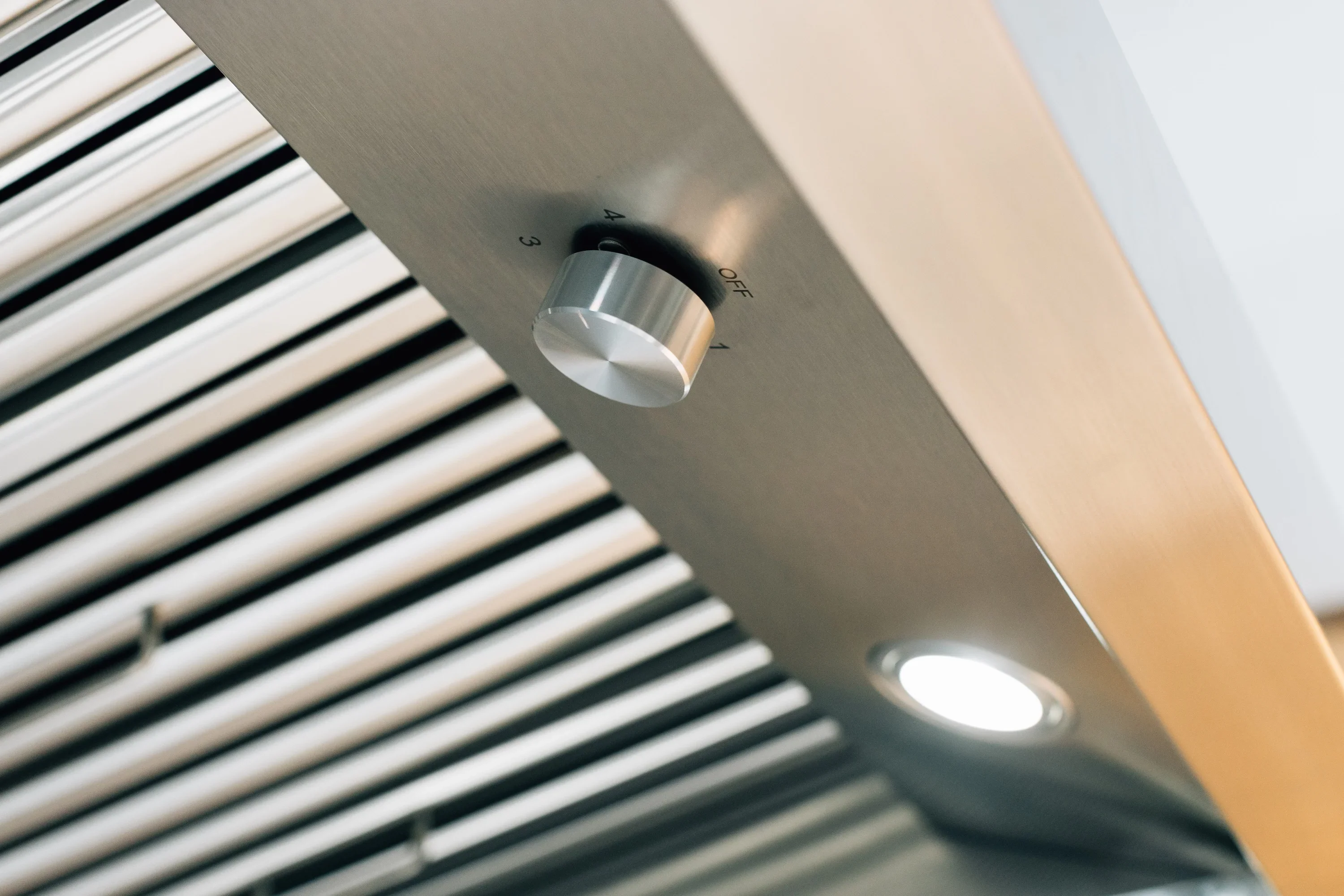 TrueFlame 48-Inch 2000 CFM Wall Mount Vent Hood in Stainless Steel (TF-VH48-2) - Image 4