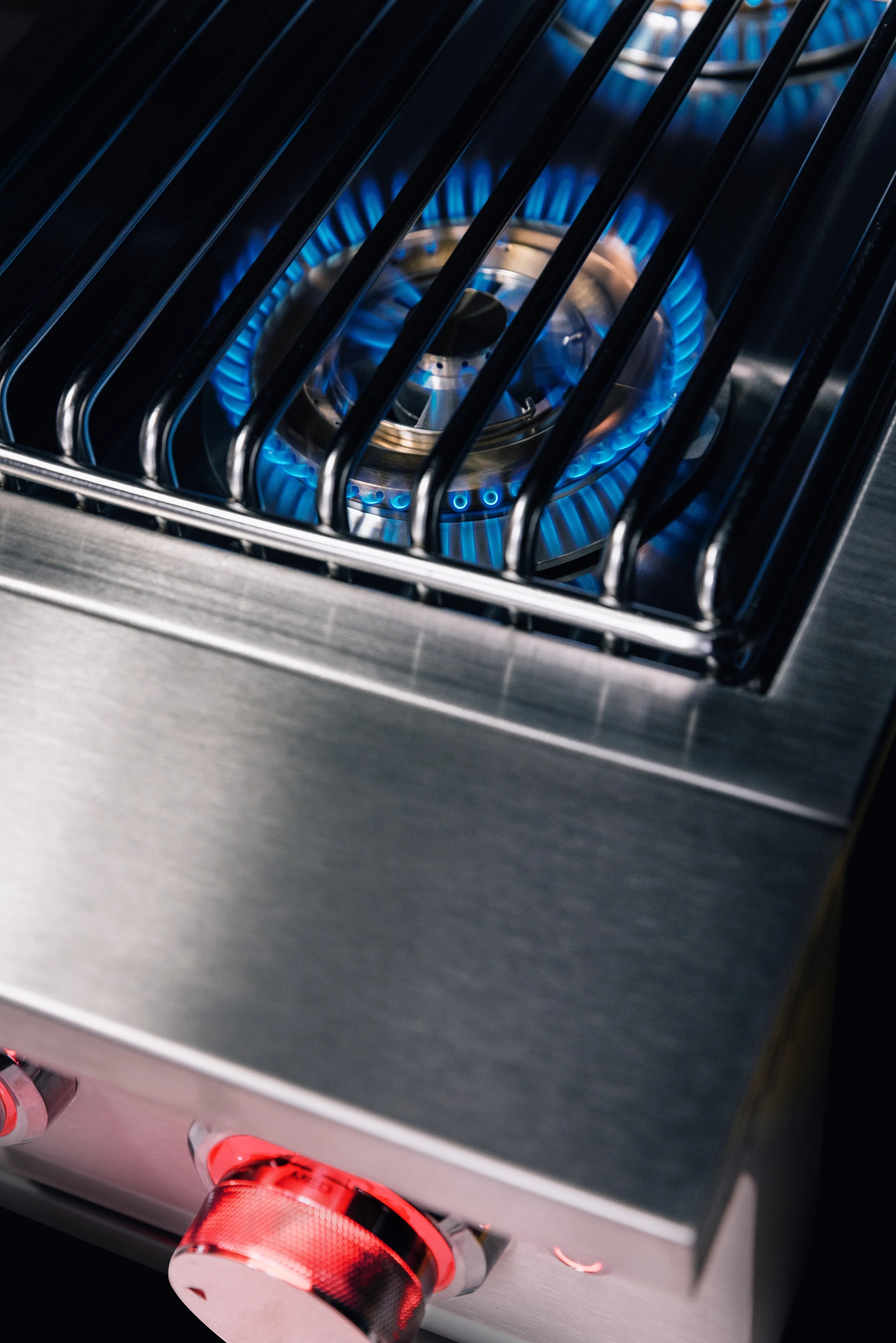 TrueFlame Double Natural Gas Side Burner in Stainless Steel (TFSB2) - Image 10