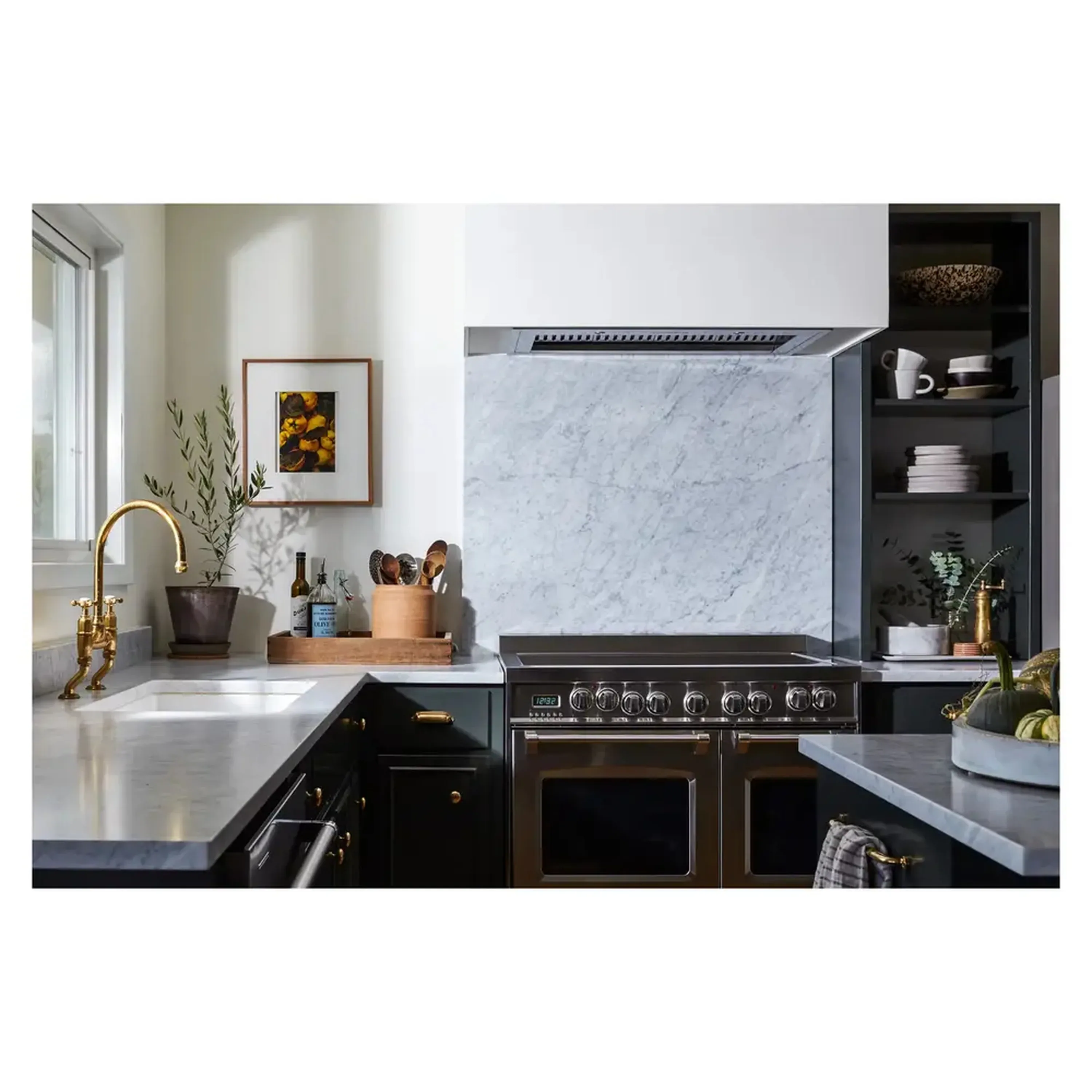 Verona 2-Piece Appliance Package - 36-Inch Electric Range with Double Oven and Under Cabinet Range Hood in Stainless Steel - Image 3