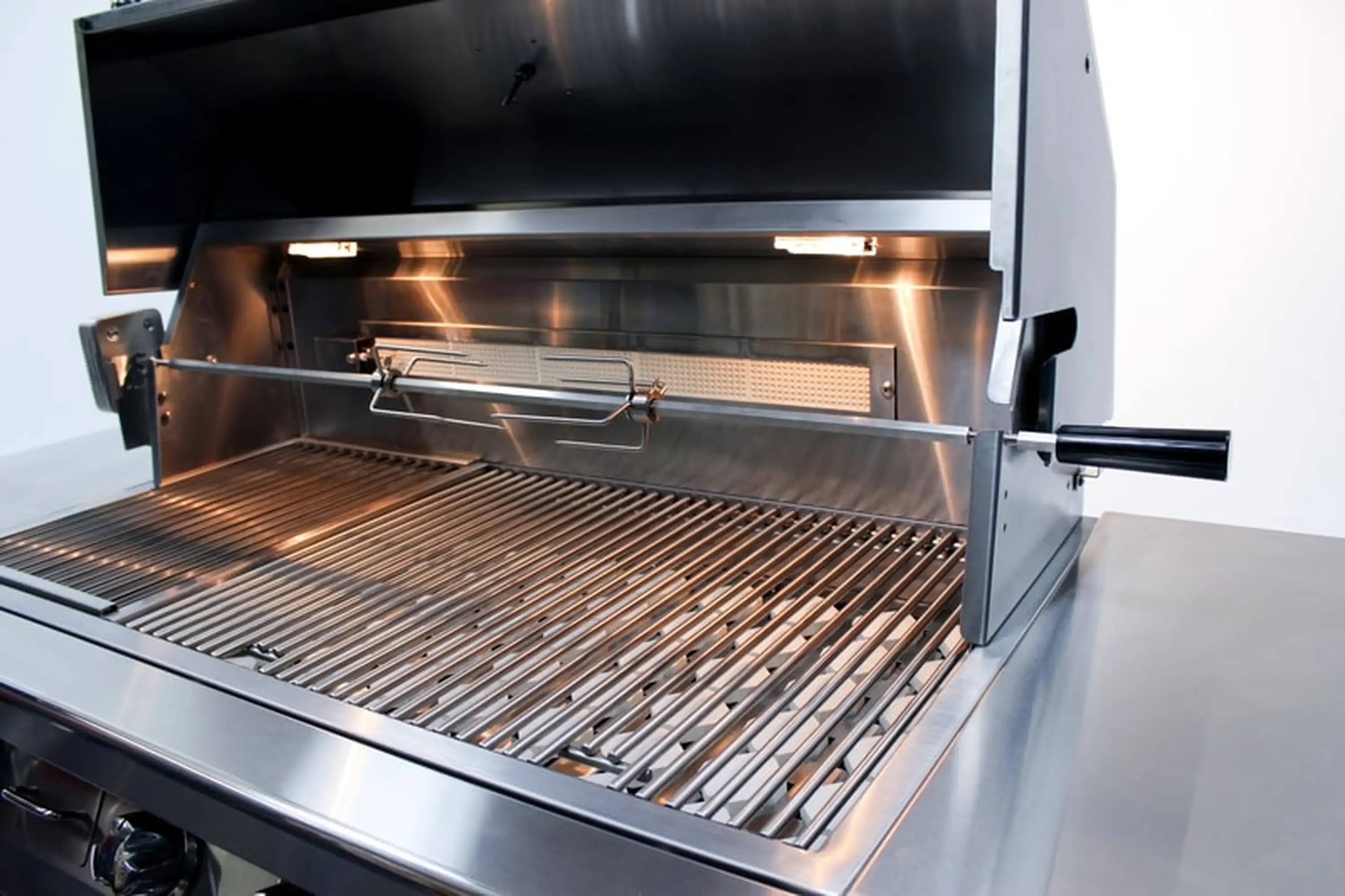 Vintage 36-Inch Built-In Natural Gas Grill in All Stainless Steel (VBQ36G-N) - Image 5