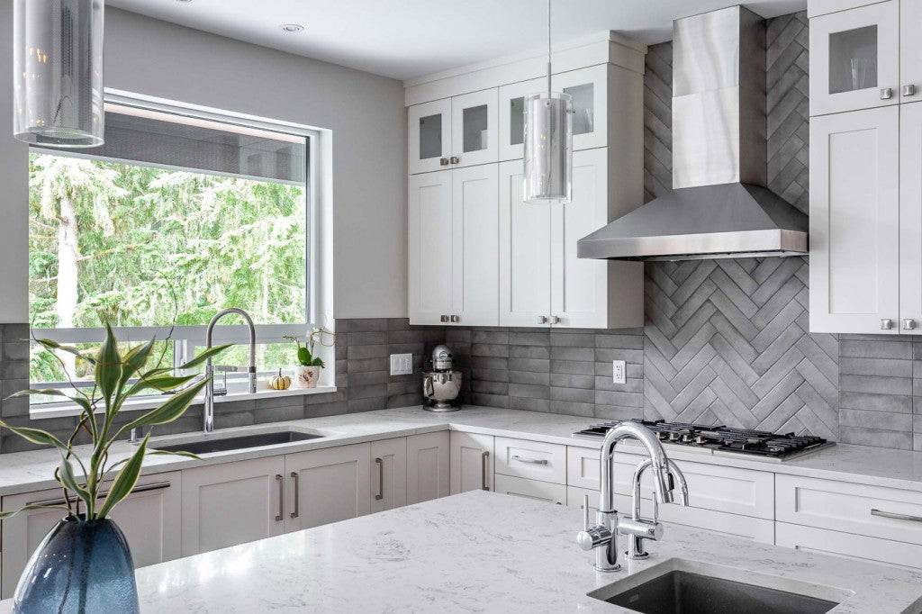 Victory Twister 48-inch 750 CFM Wall Mount Range Hood in Stainless Steel (Twister-48) - Image 2