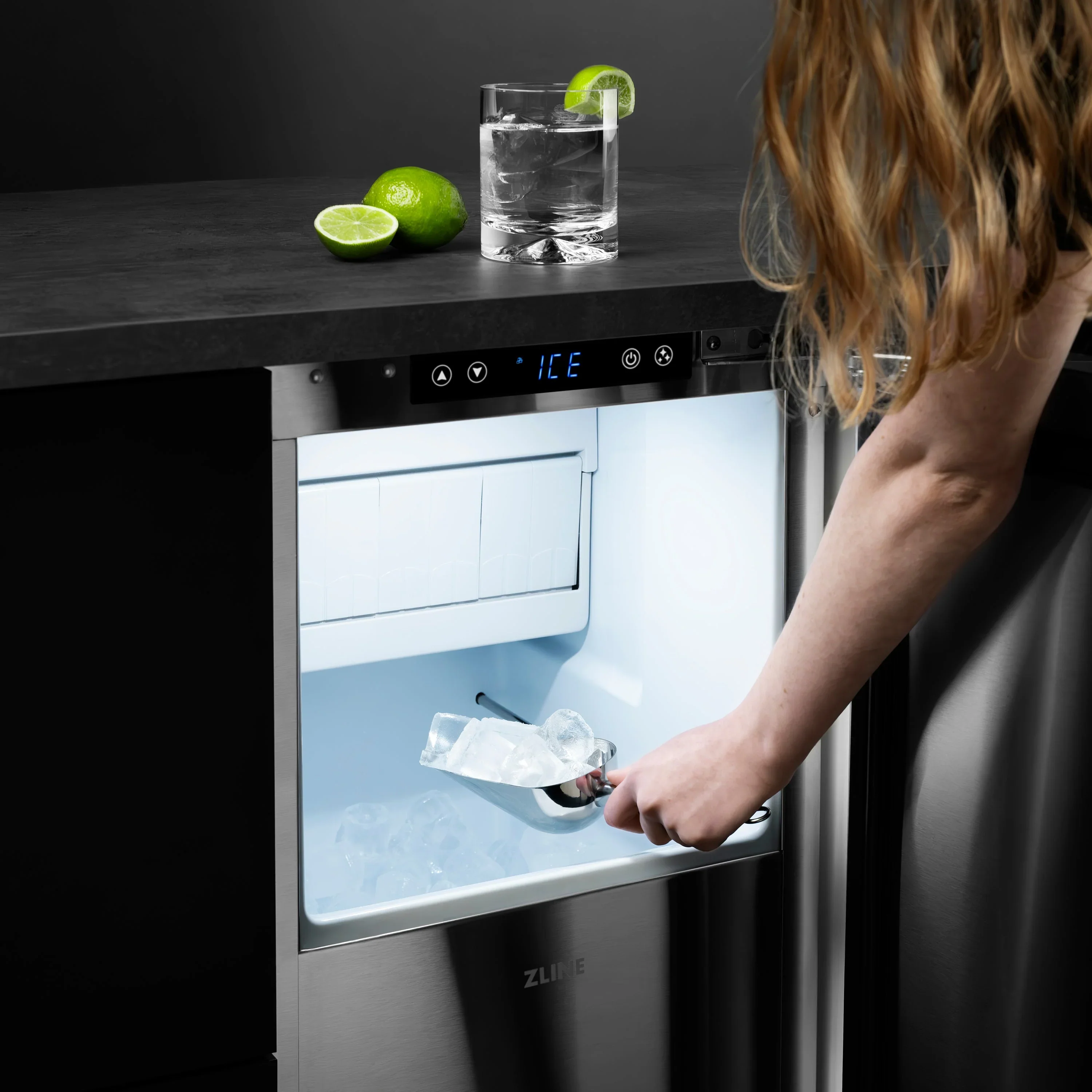 ZLINE 15-Inch Touchstone Gourmet Ice Maker with Drain Pump in Black Matte (IGMD-BLM-15) - Image 3