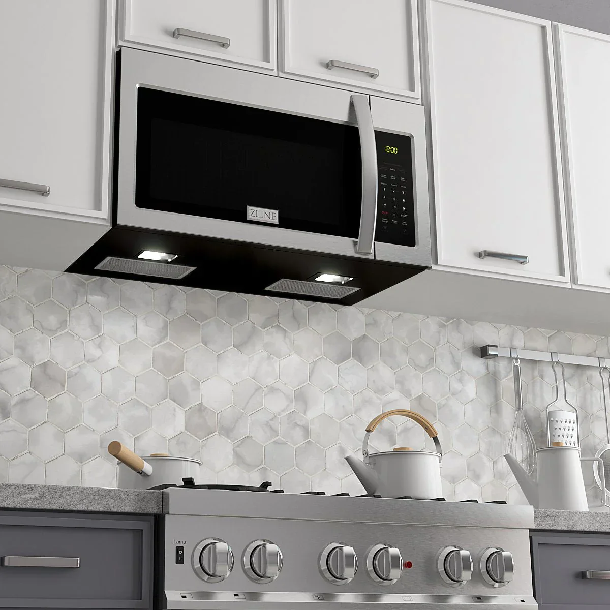 ZLINE 2-Piece Appliance Package - 30-Inch Rangetop and Over-the-Range Microwave with Modern Handle in Stainless Steel (2KP-RTOTR30) - Image 17