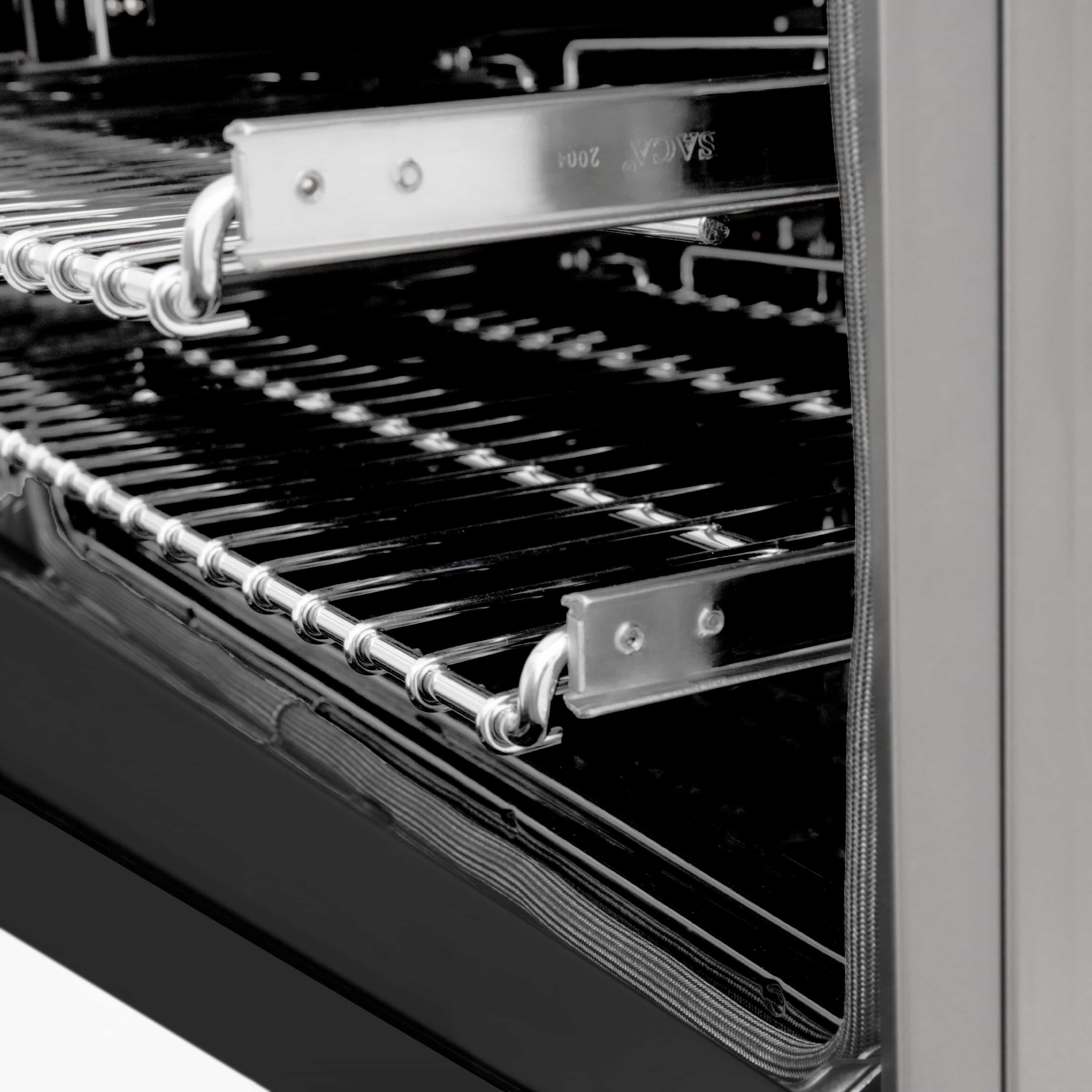 ZLINE 24-inch Legacy Series Dual Fuel Range with Gas Stove and 2.8 Cu. Ft. Electric Oven in Stainless Steel and Black Matte Door (RA-BLM-24) - Image 18