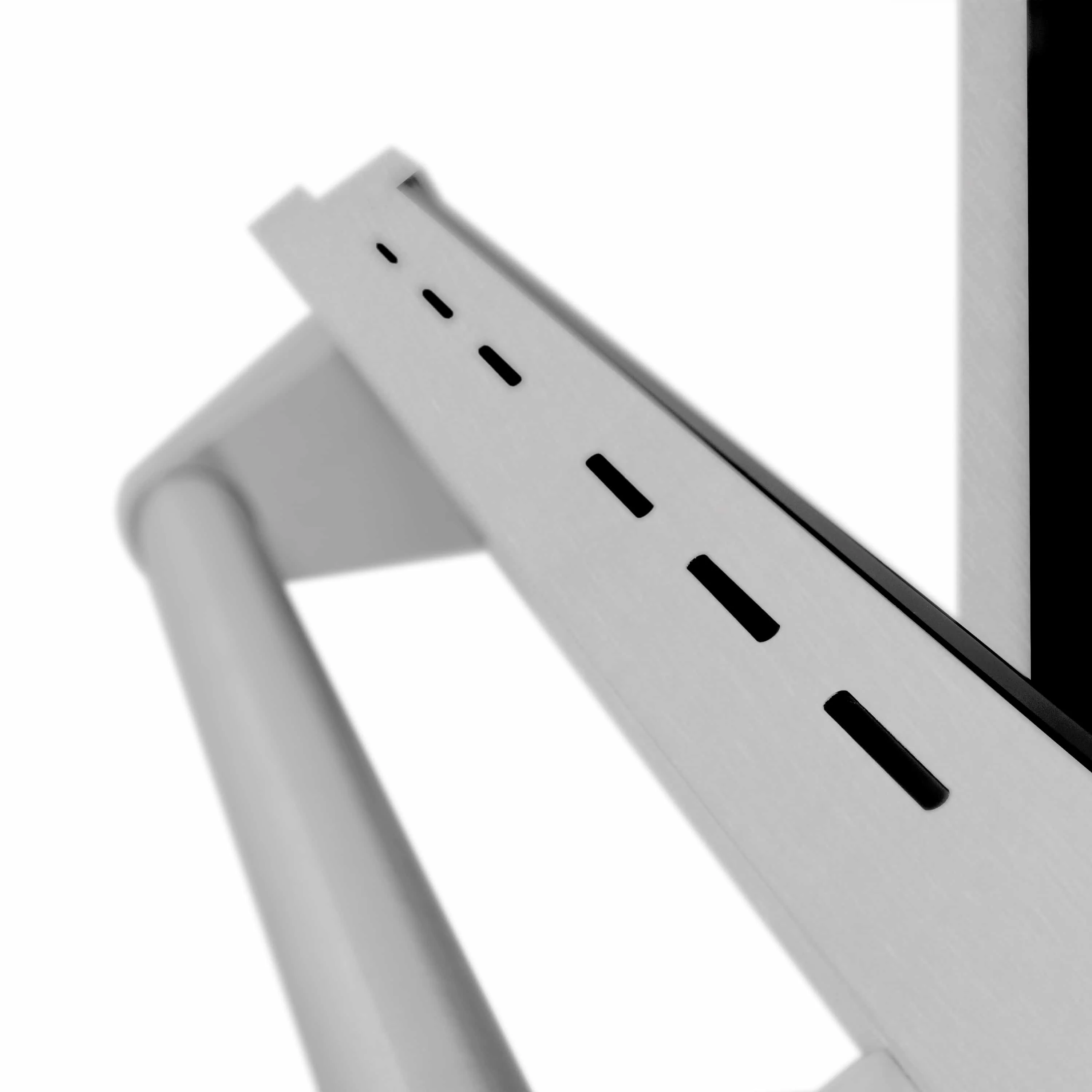ZLINE 24-inch Legacy Series Dual Fuel Range in Fingerprint Resistant Satin Stainless Steel (RAS-SN-24) - Image 17