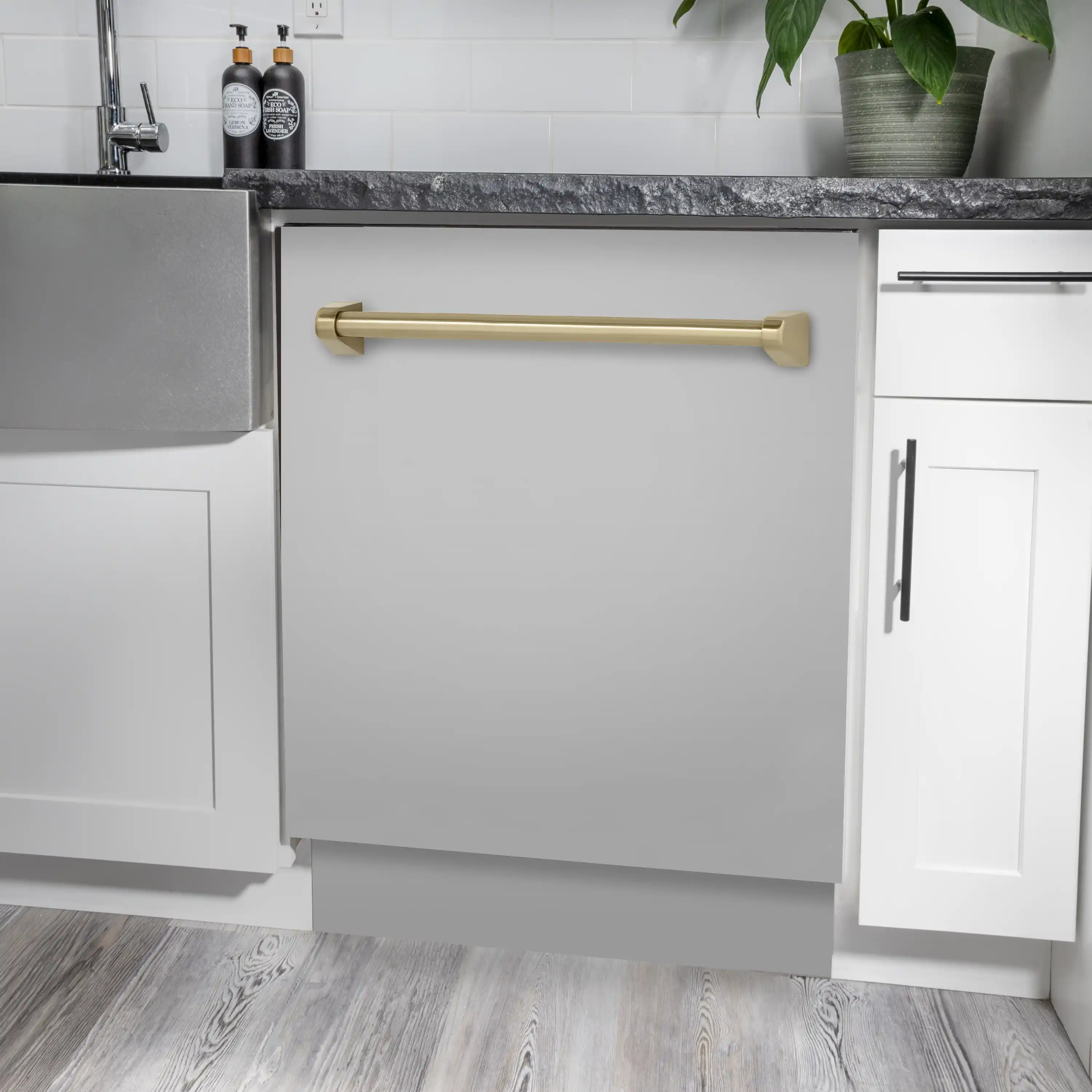 ZLINE 3-Piece Appliance Package - 36-Inch Legacy Autograph Dual Fuel Range, 36-Inch French Door Refrigerator, Dishwasher, in Stainless Steel with Champagne Bronze Accents - Image 38