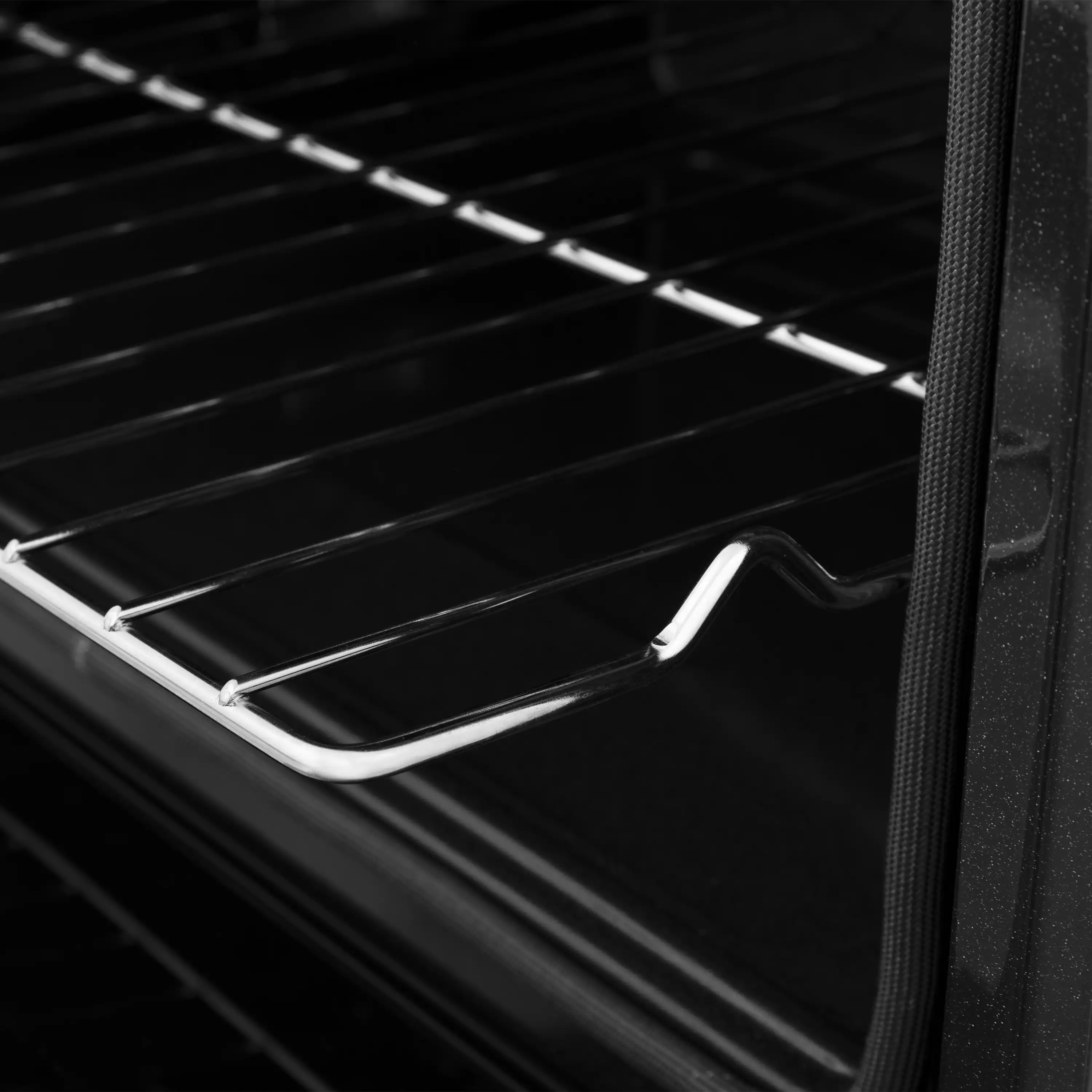 ZLINE 3-Piece Appliance Package - 36 in. Rangetop, Wall Oven, & Wall Mount Range Hood in Black Stainless Steel - Image 22