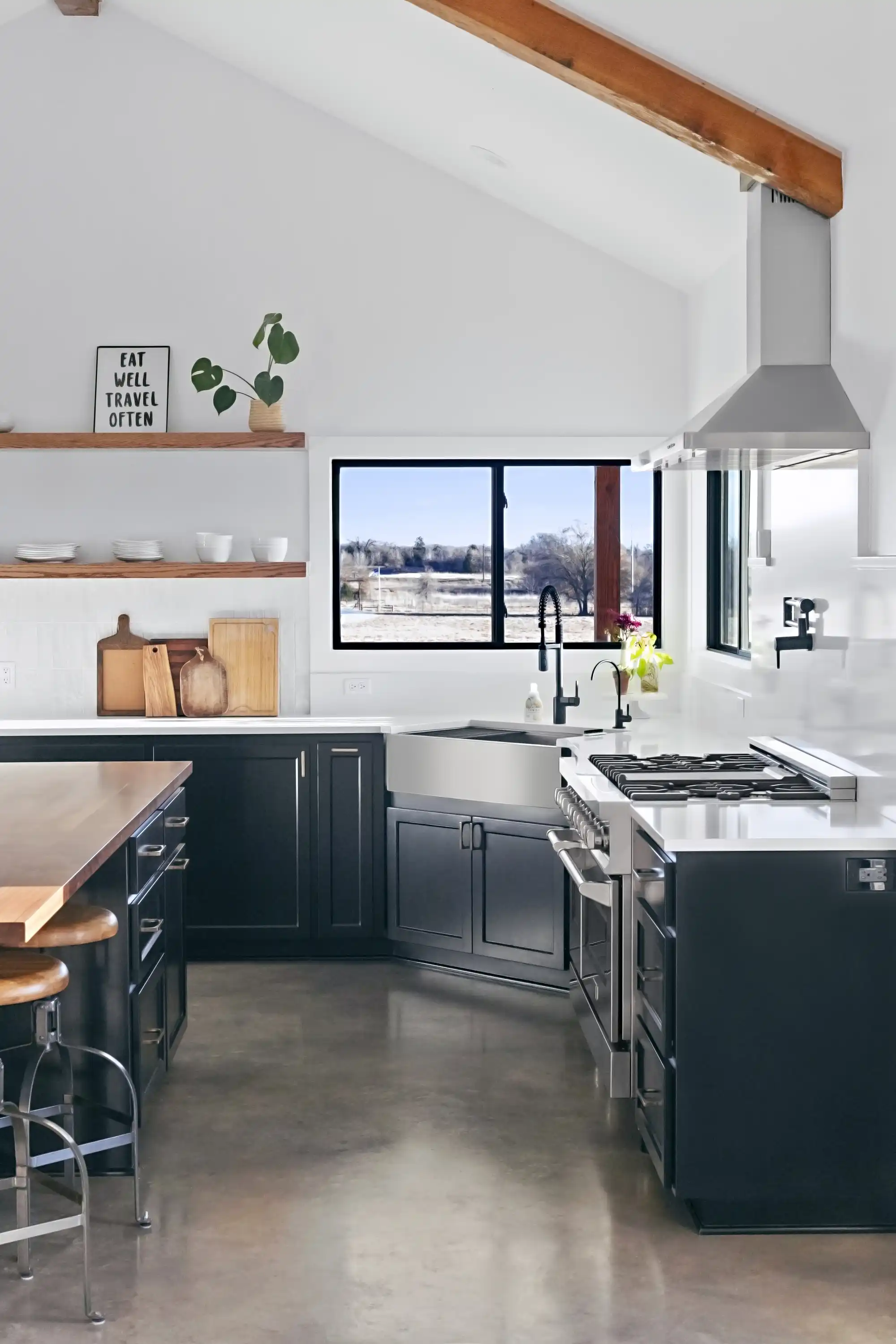 ZLINE 3-Piece Appliance Package - 48 in. Rangetop, 30 in. Wall Oven, & Premium Hood in Stainless Steel - Image 40