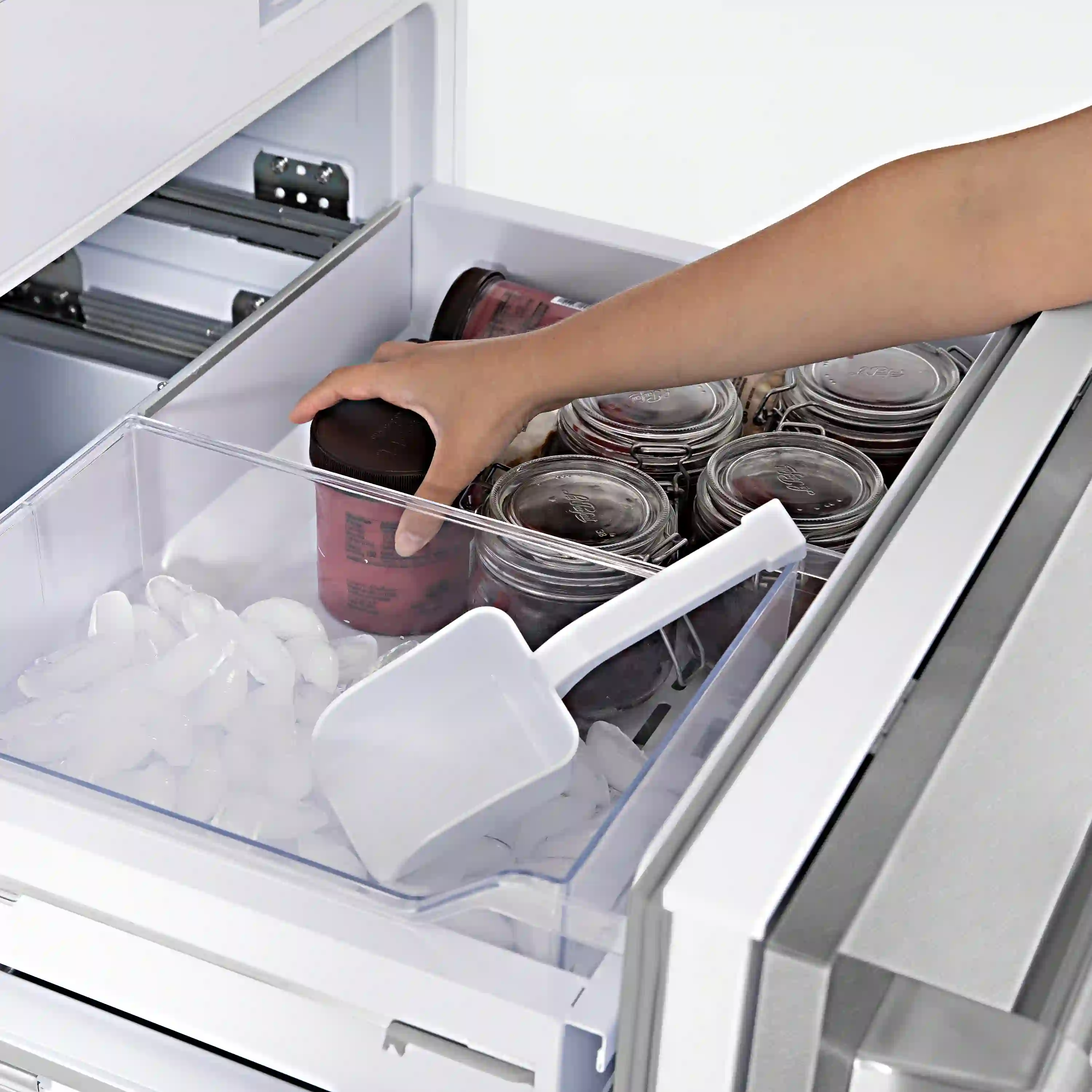 ZLINE 30-Inch Autograph Edition 16.1 cu. ft. Built-in 2-Door Bottom Freezer Refrigerator with Internal Water and Ice Dispenser in Fingerprint Resistant Stainless Steel with Champagne Bronze Accents (RBIVZ-SN-30-CB) - Image 11