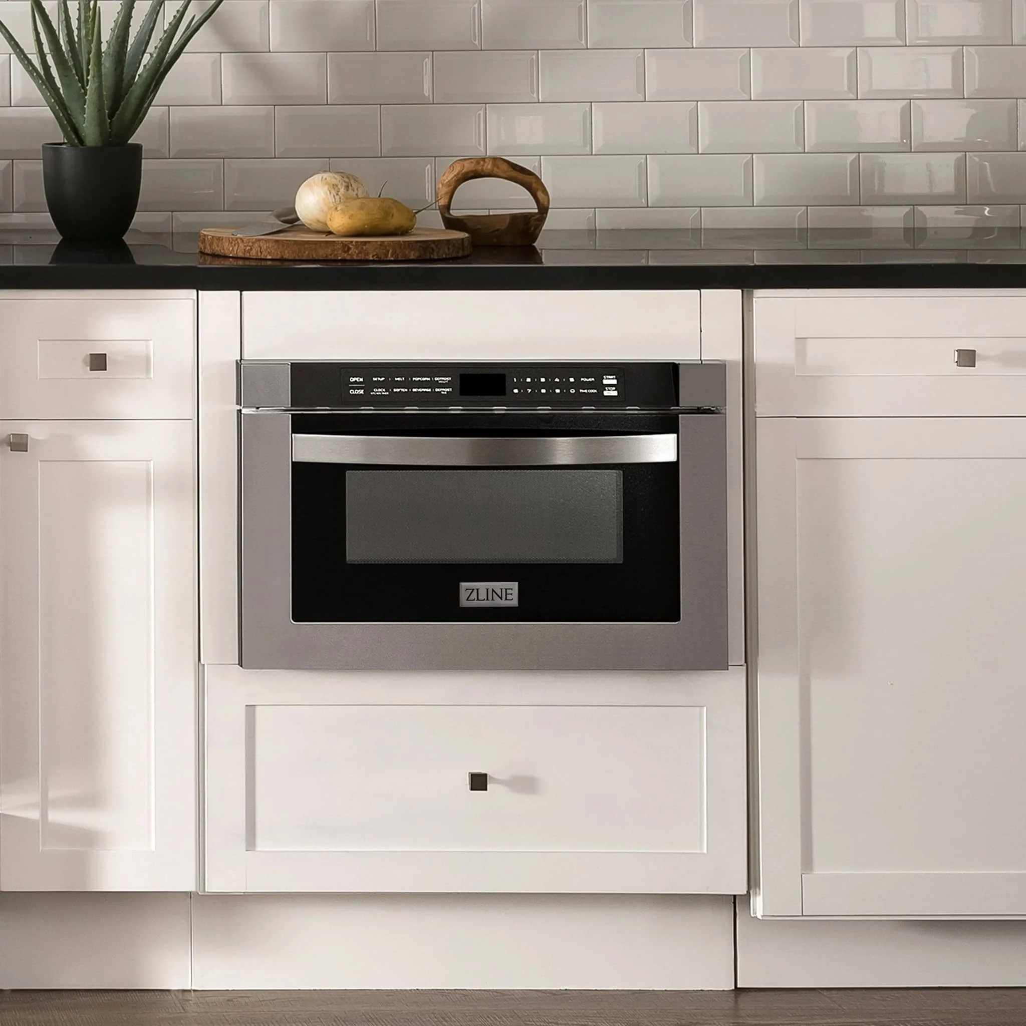ZLINE 4-Piece Appliance Package - 48-Inch Gas Range, Tall Tub Dishwasher, Microwave Drawer & Convertible Wall Mount Hood (4KP-SGRRH48-MWDWV) - Image 19