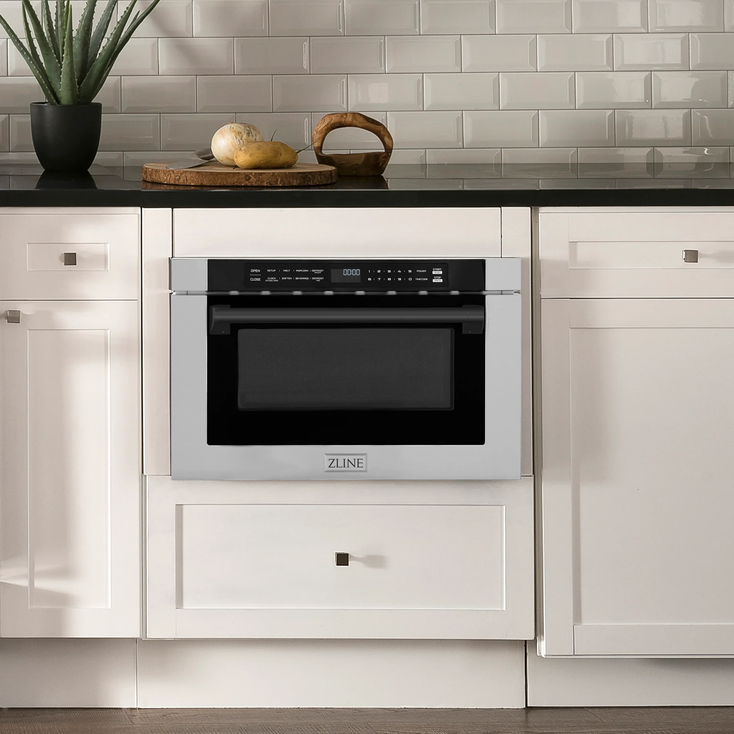ZLINE 5-Piece Appliance Package - 30-Inch Legacy Autograph Dual Fuel Range, Wall Mount Range Hood, 36-Inch French Door Refrigerator, Dishwasher, and 30-Inch Microwave Drawer in Stainless Steel with Matte Black Accents - Image 63