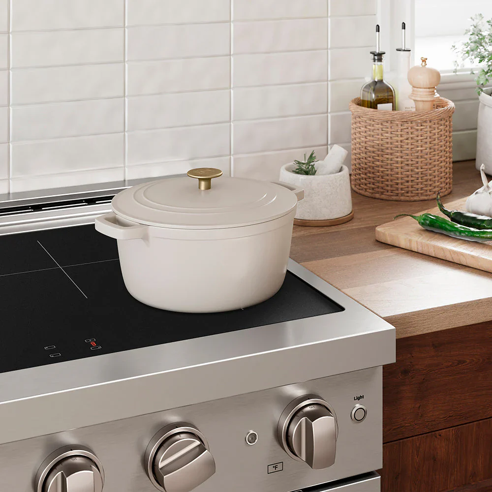 ZLINE 5-Piece Enameled Cast Iron Cookware Set in White Matte (CWSETS-WM-5) - Image 2