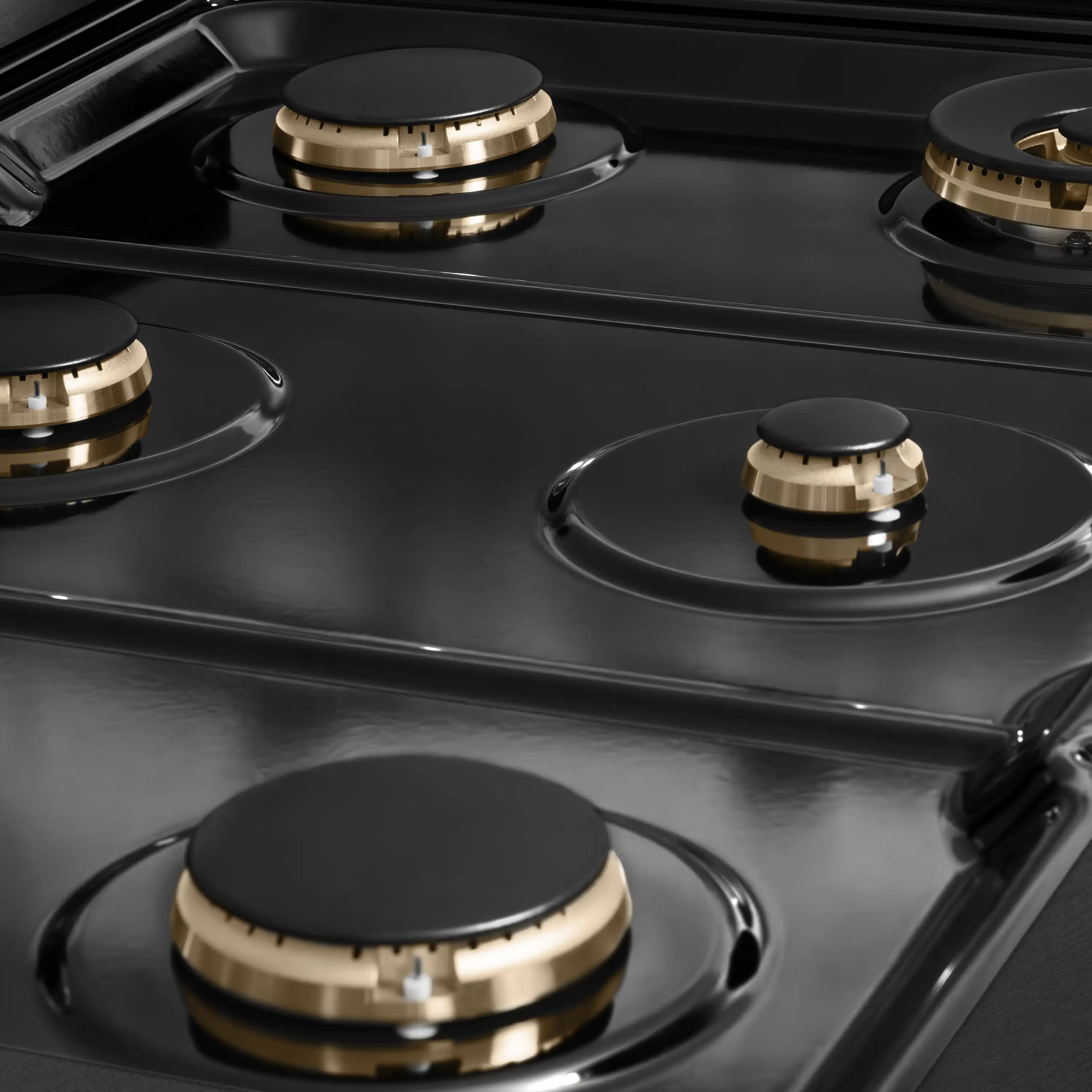 ZLINE Autograph 36-Inch Paramount Gas Rangetop with 6 Burners and Porcelain Cooktop in Black Satin with Champagne Accents (SRTBSZ-36-CB) - Image 5