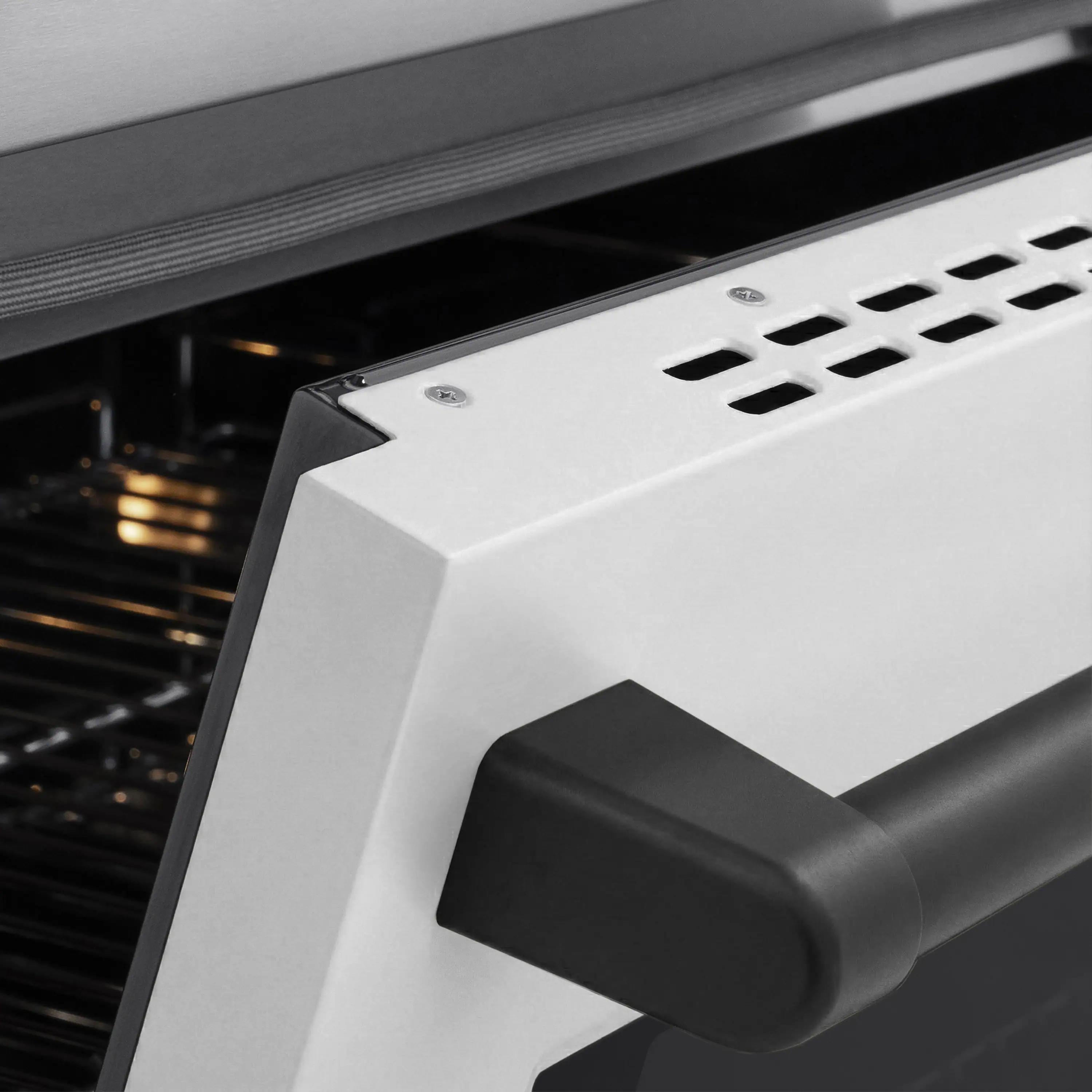 ZLINE Autograph Edition 36 in. 5.2 cu. ft. Paramount Induction Range with 5 Element Cooktop and Electric Convection Oven in Stainless Steel with White Matte Door and Matte Black Accents (SINRZ-WM-36-MB) - Image 6