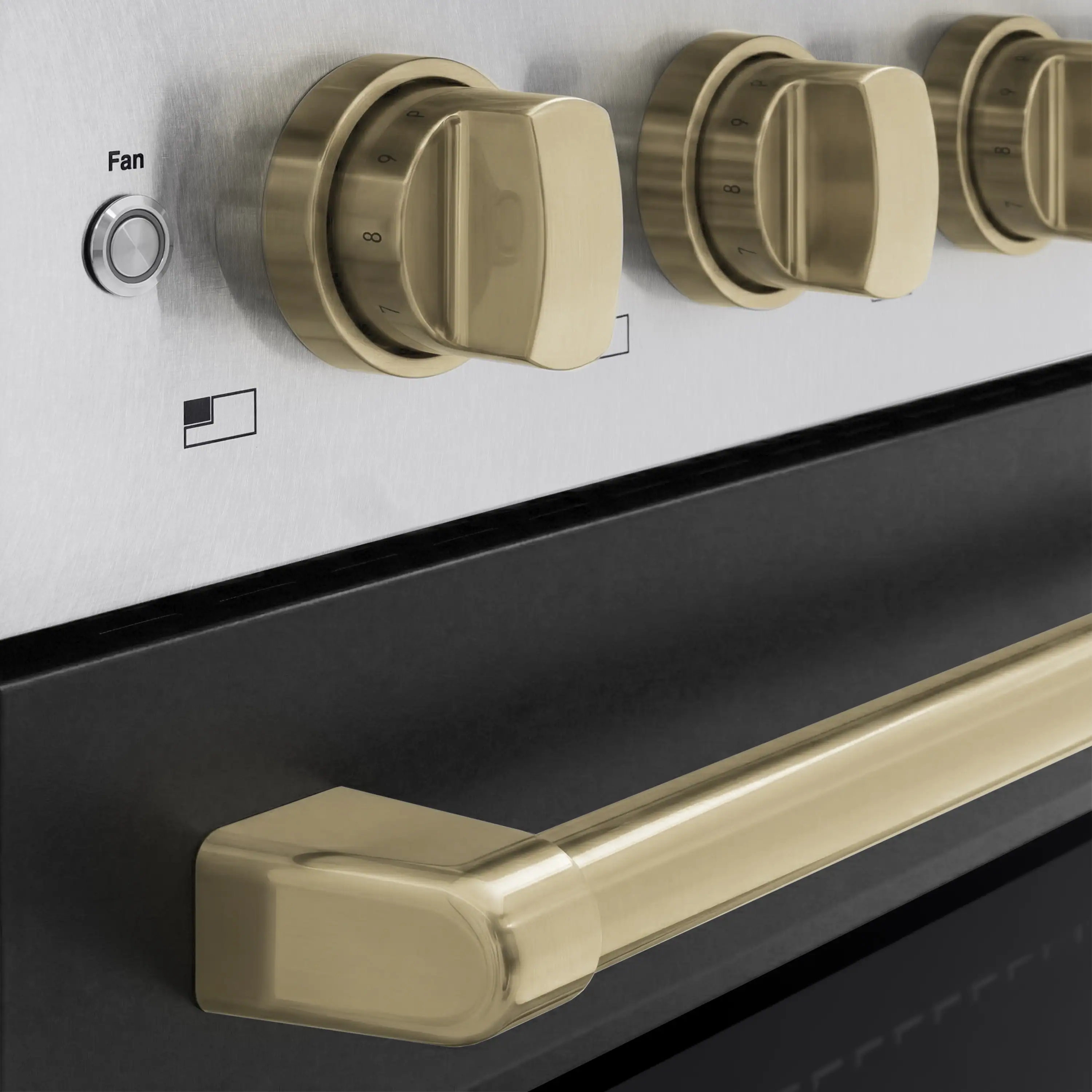 ZLINE Autograph Edition 36-Inch 5.2 Cu. Ft. Paramount Induction Range with 5 Element Cooktop and Electric Convection Oven in Satin Stainless Steel with Black Matte Door and Champagne Bronze Accents (SINRSZ-BLM36-CB) - Image 4