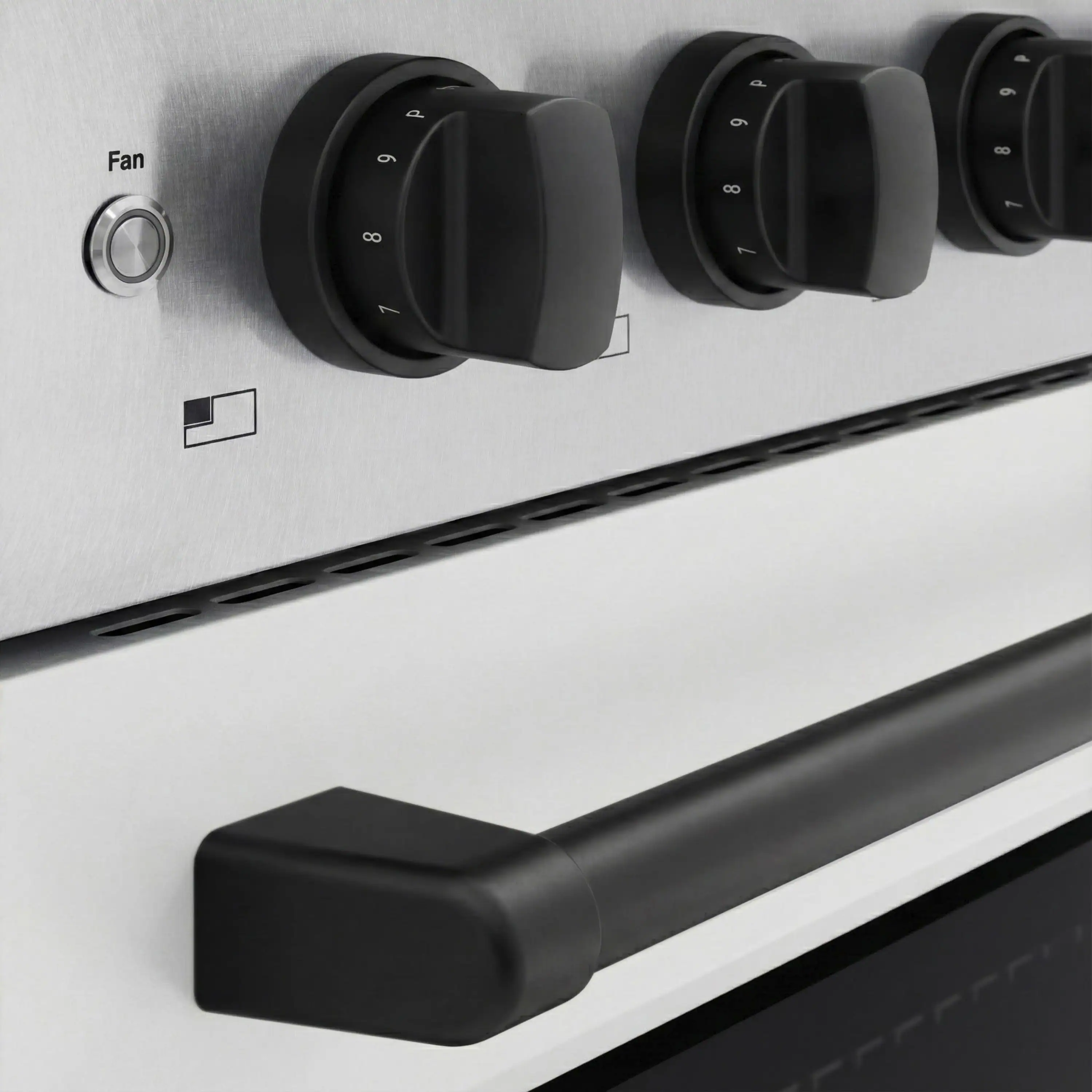 ZLINE Autograph Edition 36-Inch 5.2 Cu. Ft. Paramount Induction Range with 5 Element Cooktop and Electric Convection Oven in Satin Stainless Steel with White Matte Door and Matte Black Accents (SINRSZ-WM-36-MB) - Image 4