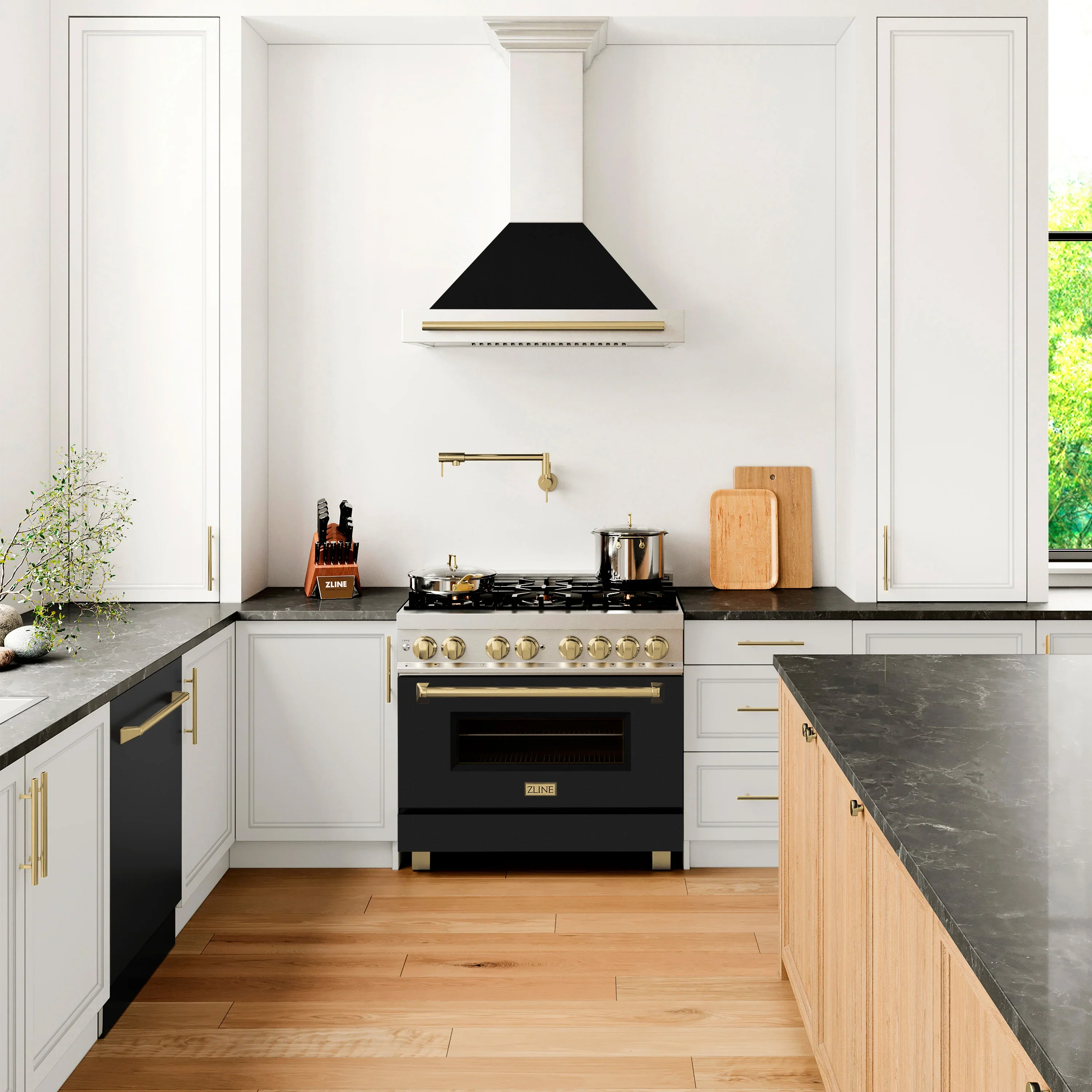 ZLINE Legacy Series Autograph Edition 36-inch Dual Fuel Range with Gas Stove and 4.6 Cu. Ft. Electric Oven in Fingerprint Resistant Fingerprint Resistant DuraSnow® Stainless Steel with Black Matte Door and Champagne Bronze Accents (RASZ-BLM-36-CB) - Image 2