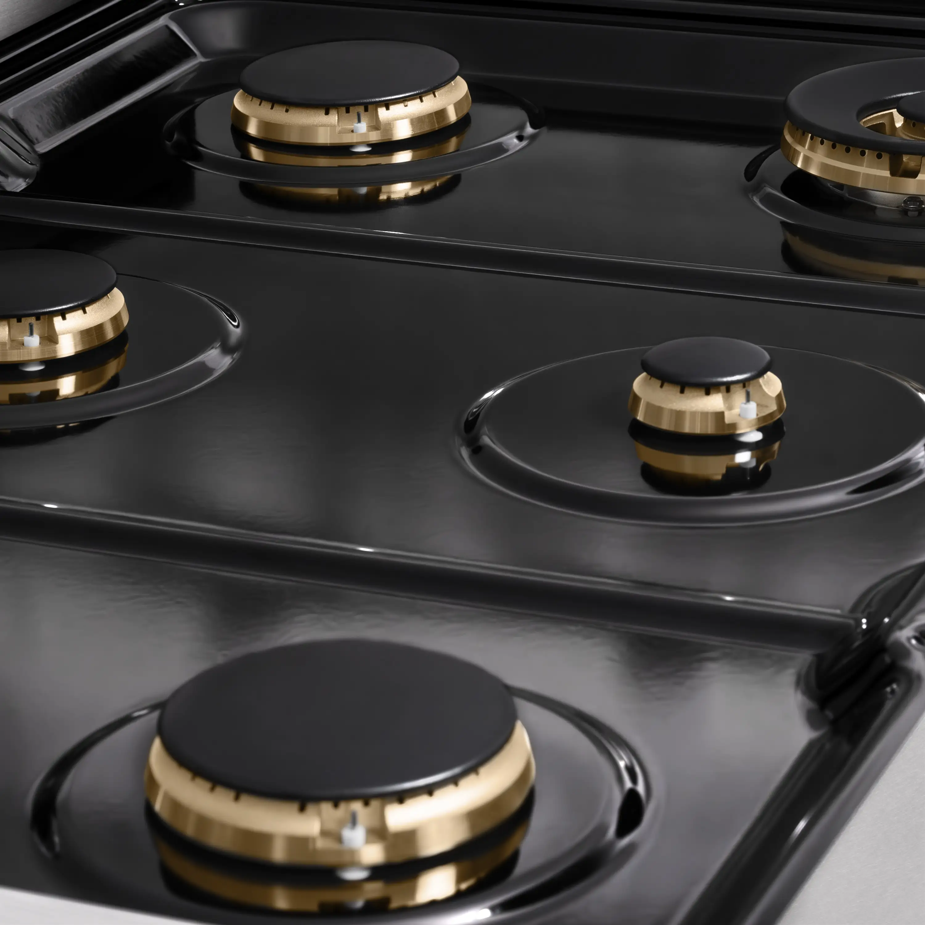 ZLINE Autograph Edition 36-Inch Paramount Gas Rangetop with 6 Burners and Porcelain Cooktop in Satin Stainless Steel with Champagne Bronze Accents (SRTSZ-36-CB) - Image 5