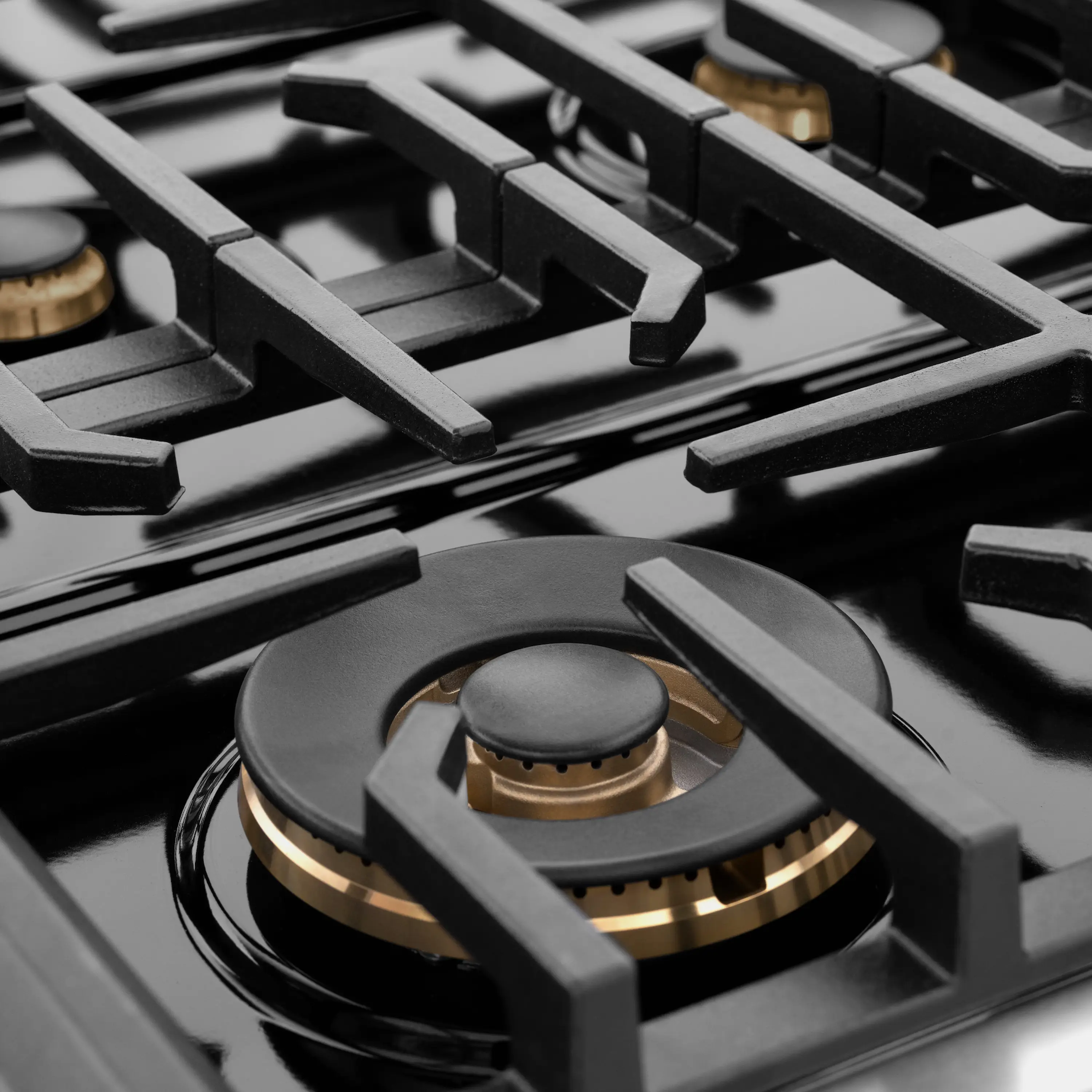 ZLINE Autograph Edition 36-Inch Paramount Gas Rangetop with 6 Burners and Porcelain Cooktop in Stainless Steel with Matte Black Accents (SRTZ-36-MB) - Image 4