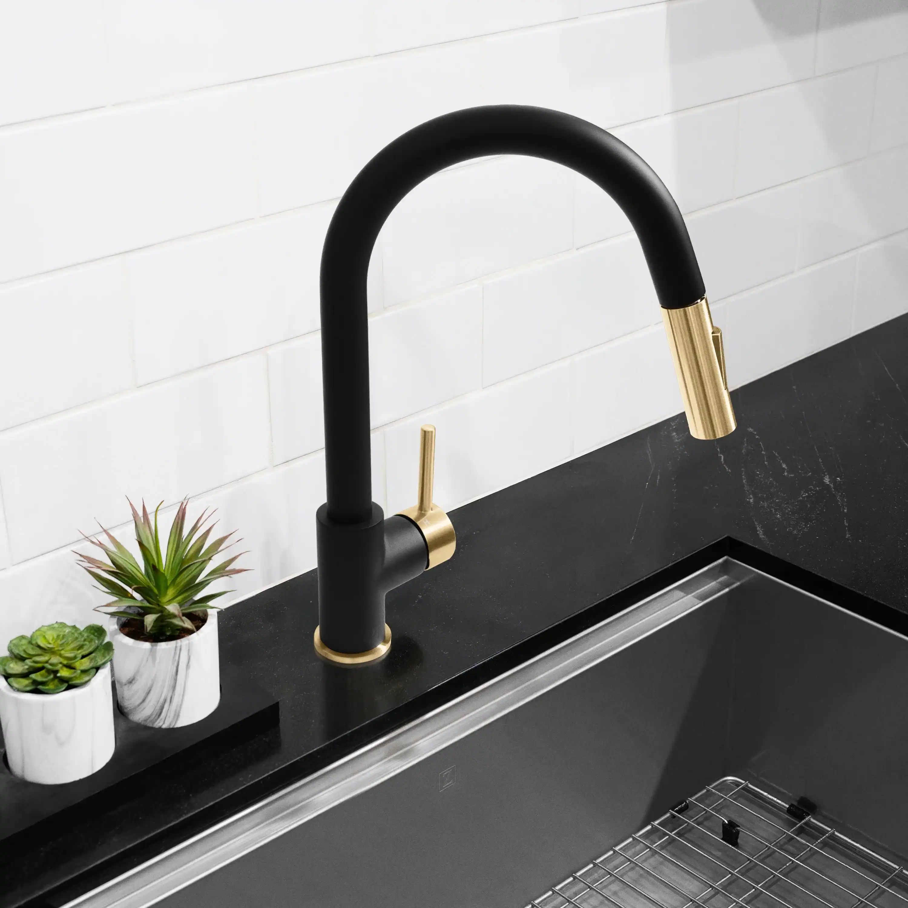 ZLINE Autograph Edition Gemini Pull Down Single Handle Kitchen Faucet in Matte Black and Champagne Bronze (GEM-KF-ZMBCB) - Image 3