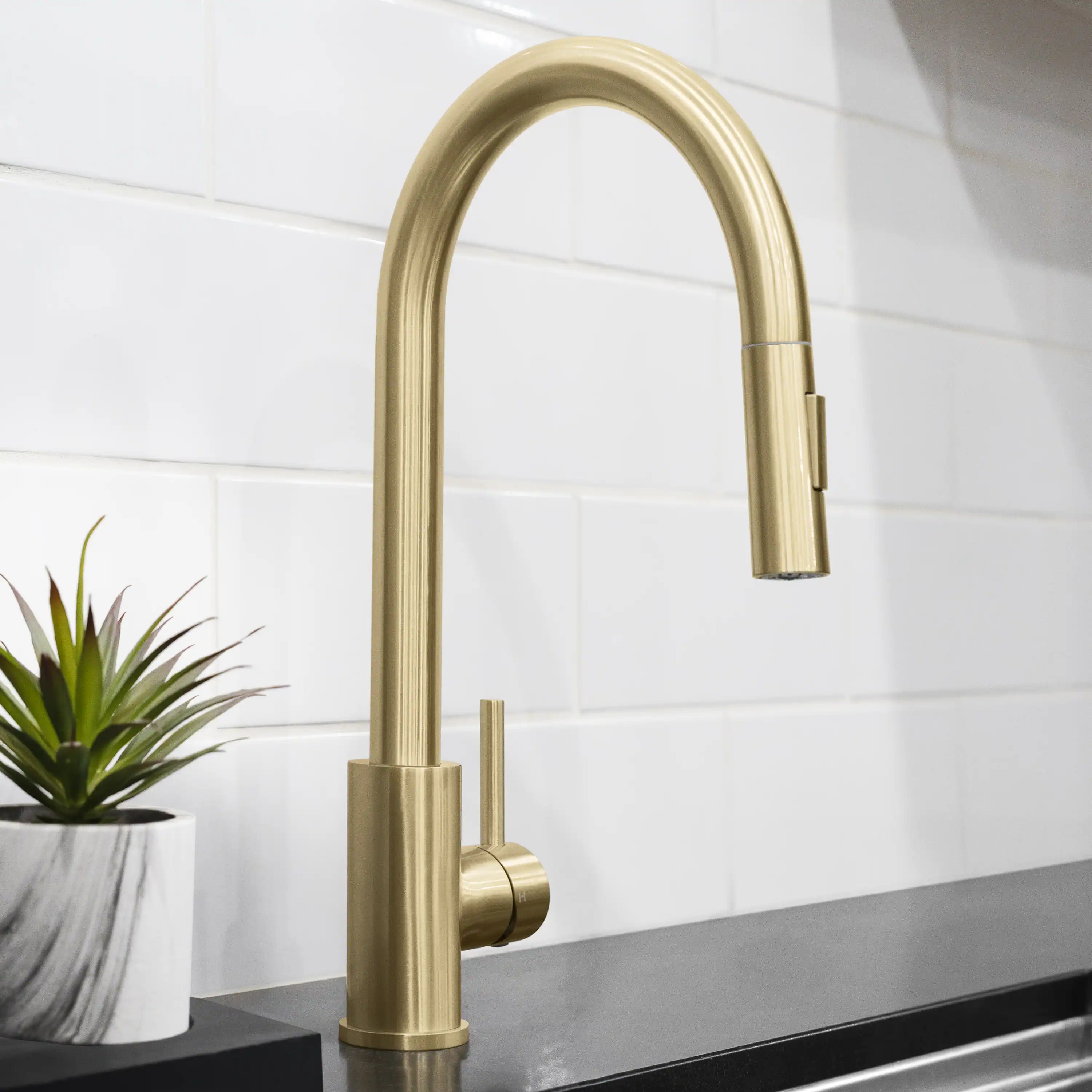 ZLINE Palisades Pull Down Single Handle Kitchen Faucet in Champagne Bronze (RBCN1-KF-CB) - Image 2